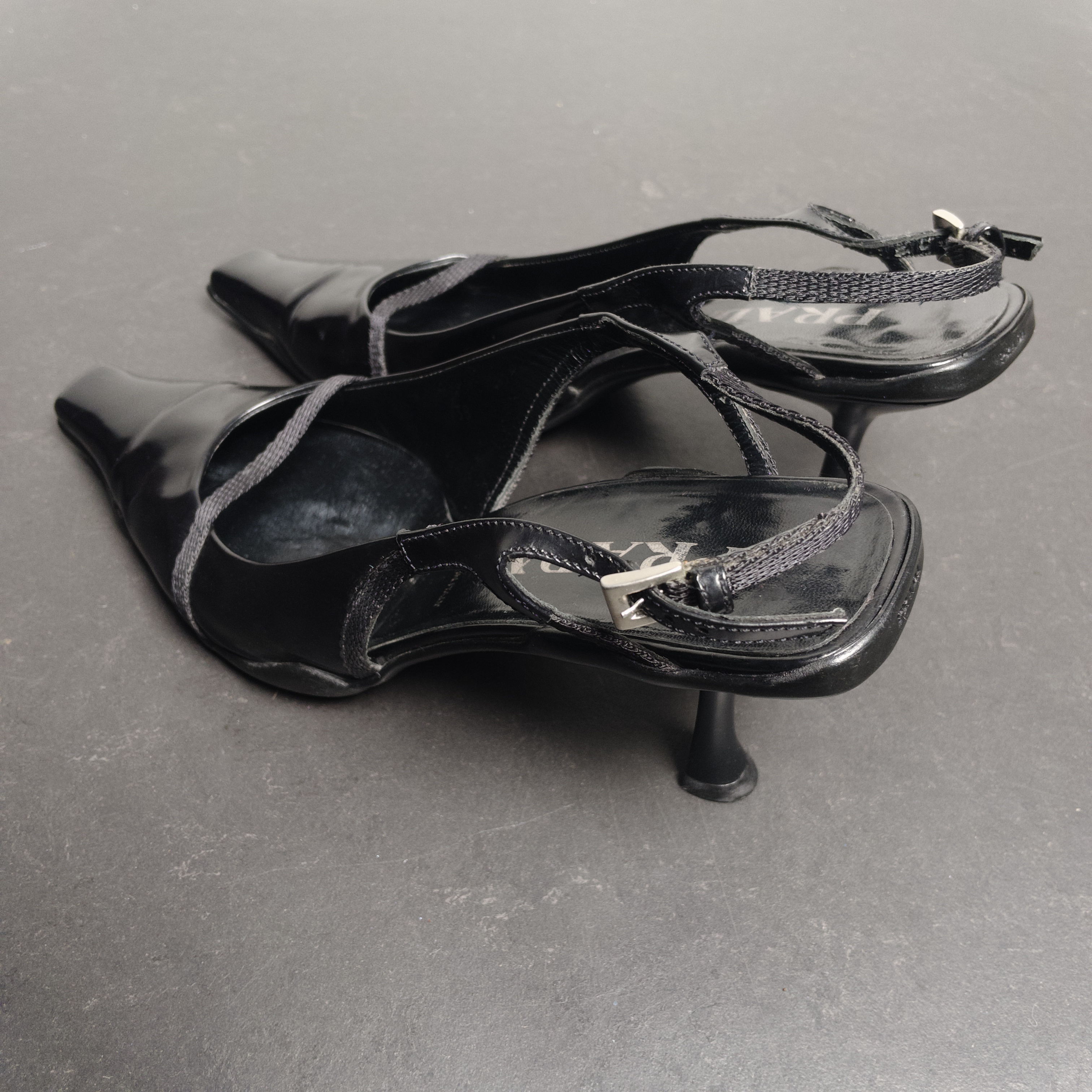 SS 2000 Leather Slingback Heels by PRADA in size EU 39 from SHOES category