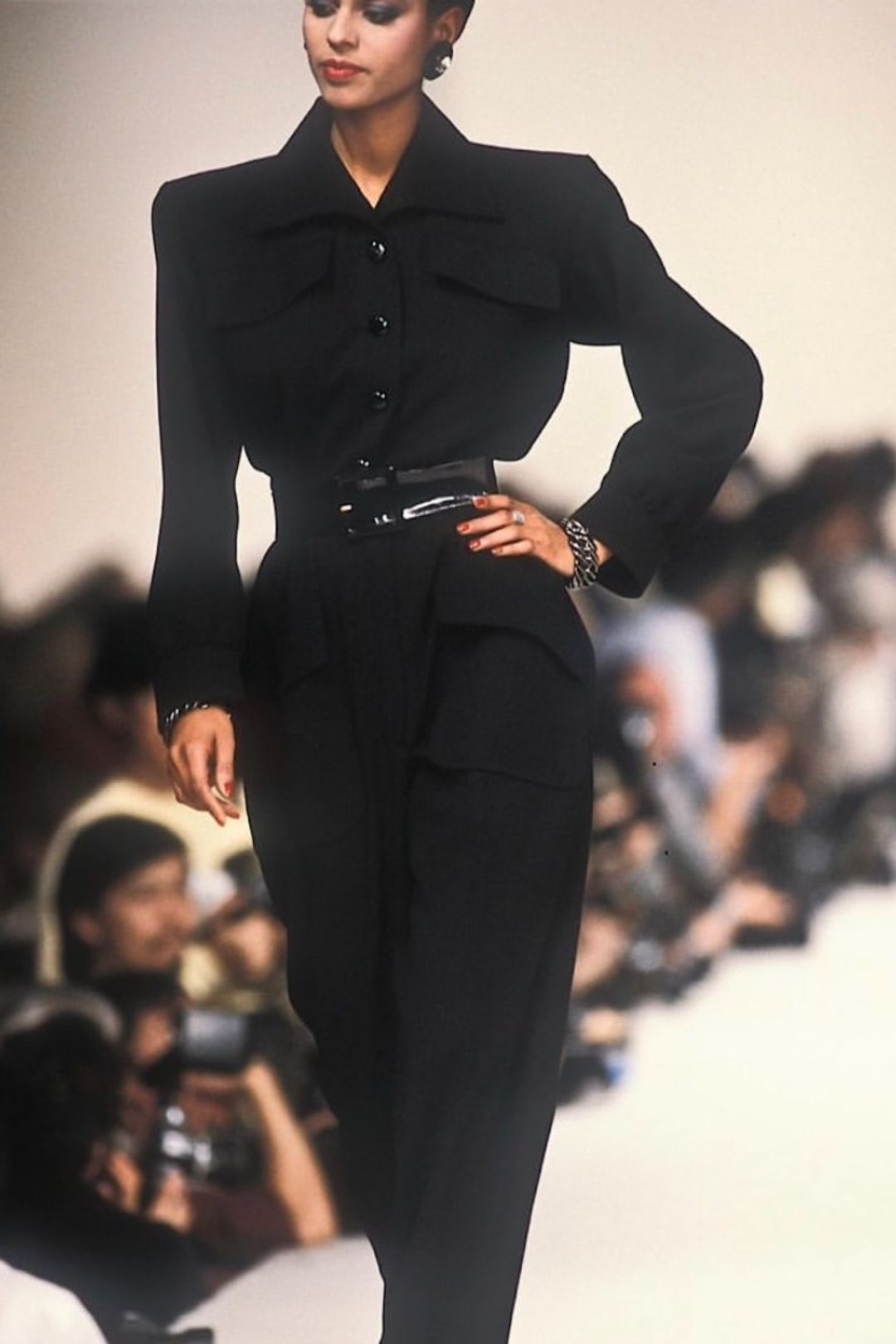 Thumbnail 0f1a909f-d37d-465e-8b11-b87e3731f0d5