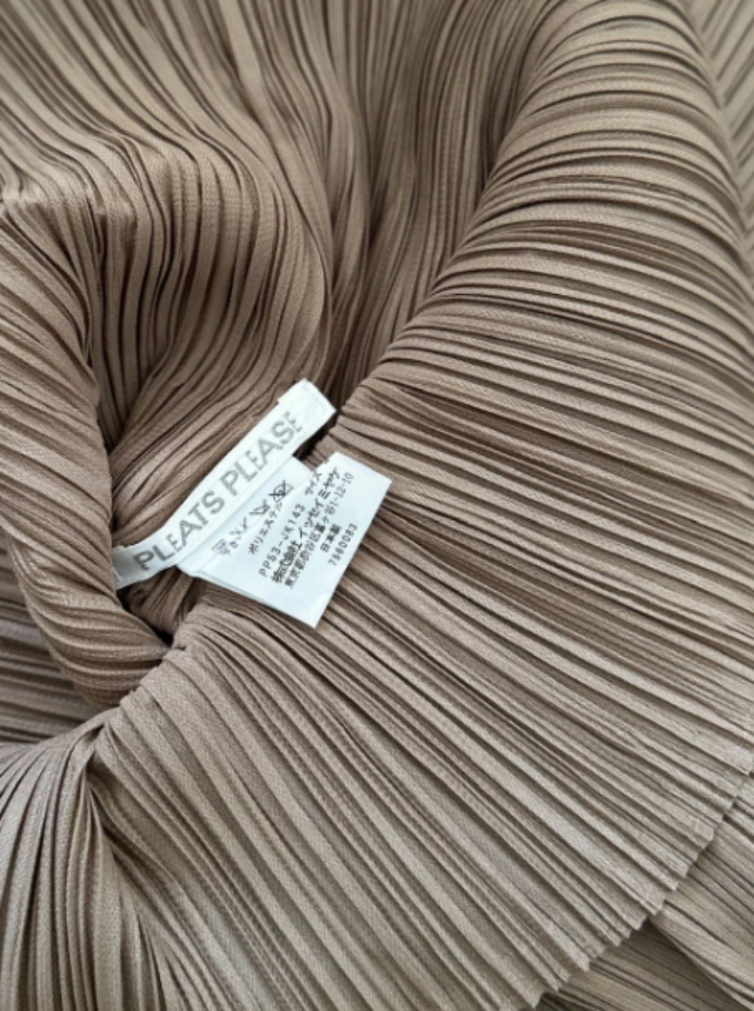 Thumbnail 032bbd0f-ef97-425b-b660-2f2bcbd07372