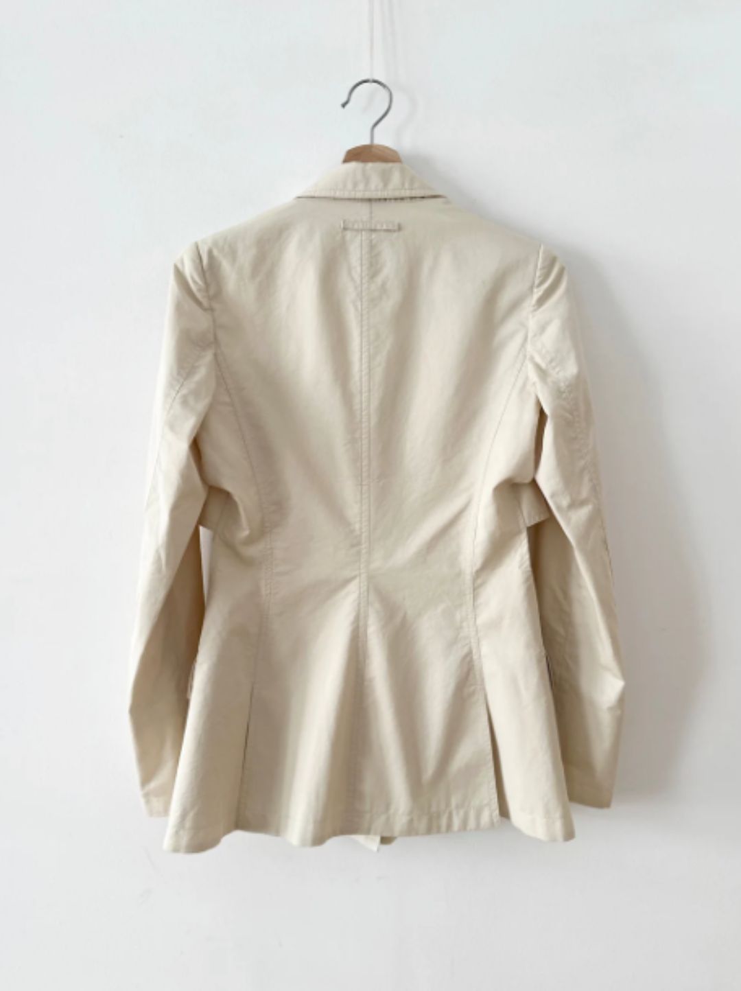 Thumbnail 8c12a574-e499-4ece-8ee4-a3351f8d28d0