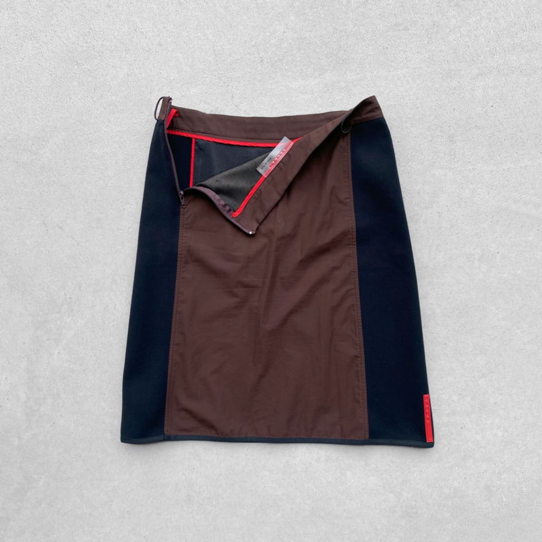 Prada FW 99 Linea Rossa Nylon Skirt by PRADA in size M from SKIRTS category