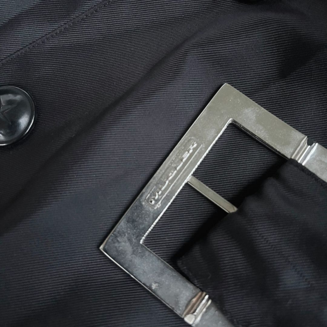 Thumbnail 8333eb0b-29f1-4ff3-9b83-e8a83f20d0fa