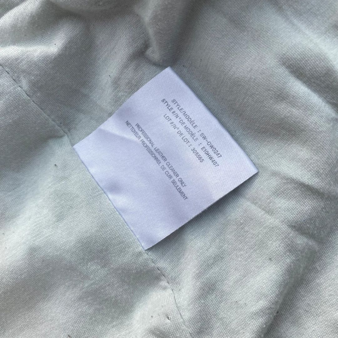 Thumbnail c026e36d-d34a-45d7-a1f8-5d35ce3a662c