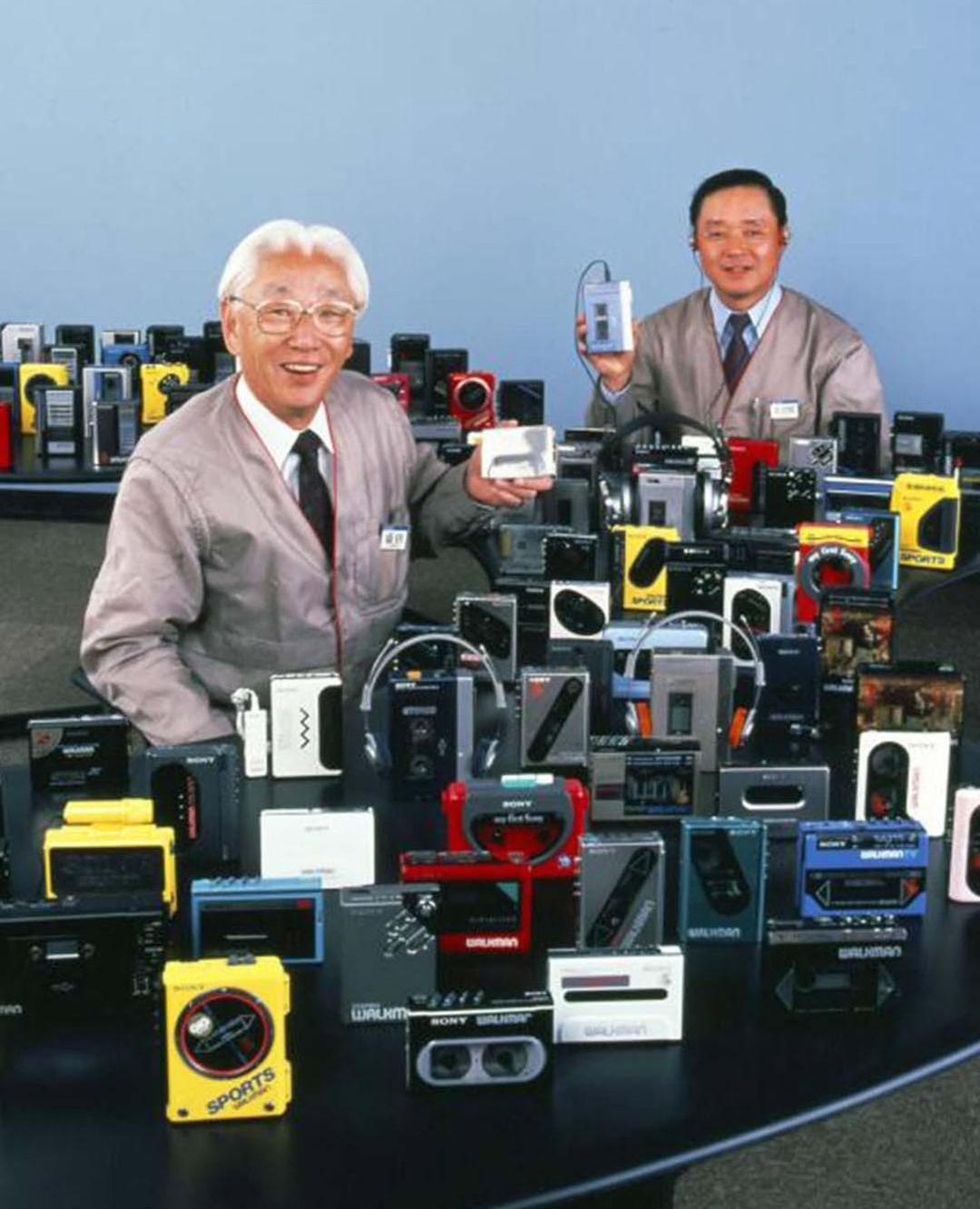 Thumbnail 10649431-e4eb-41ae-b1c7-a6e823821247