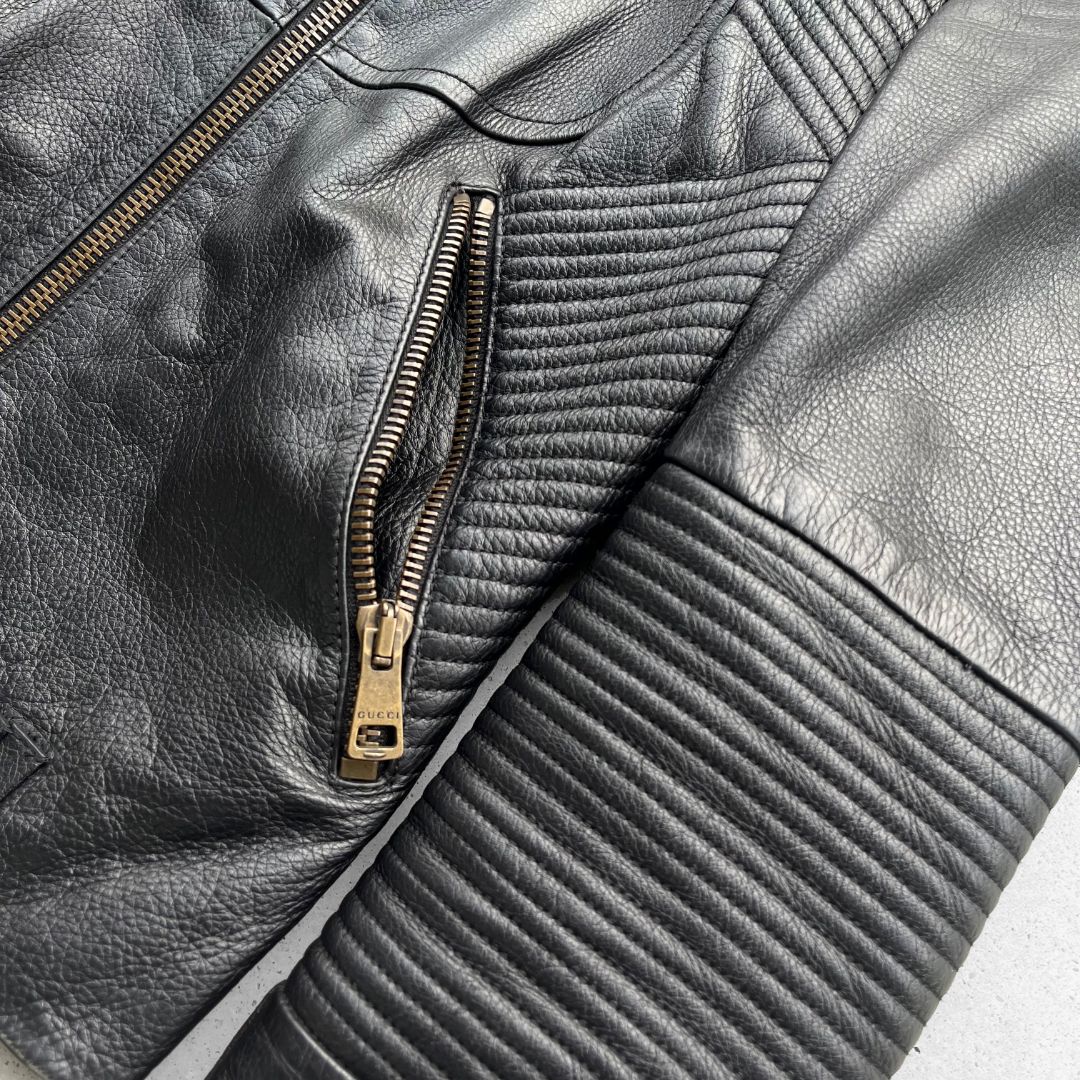 Thumbnail b9702557-8ca6-46c8-9e0e-8f032eb36170