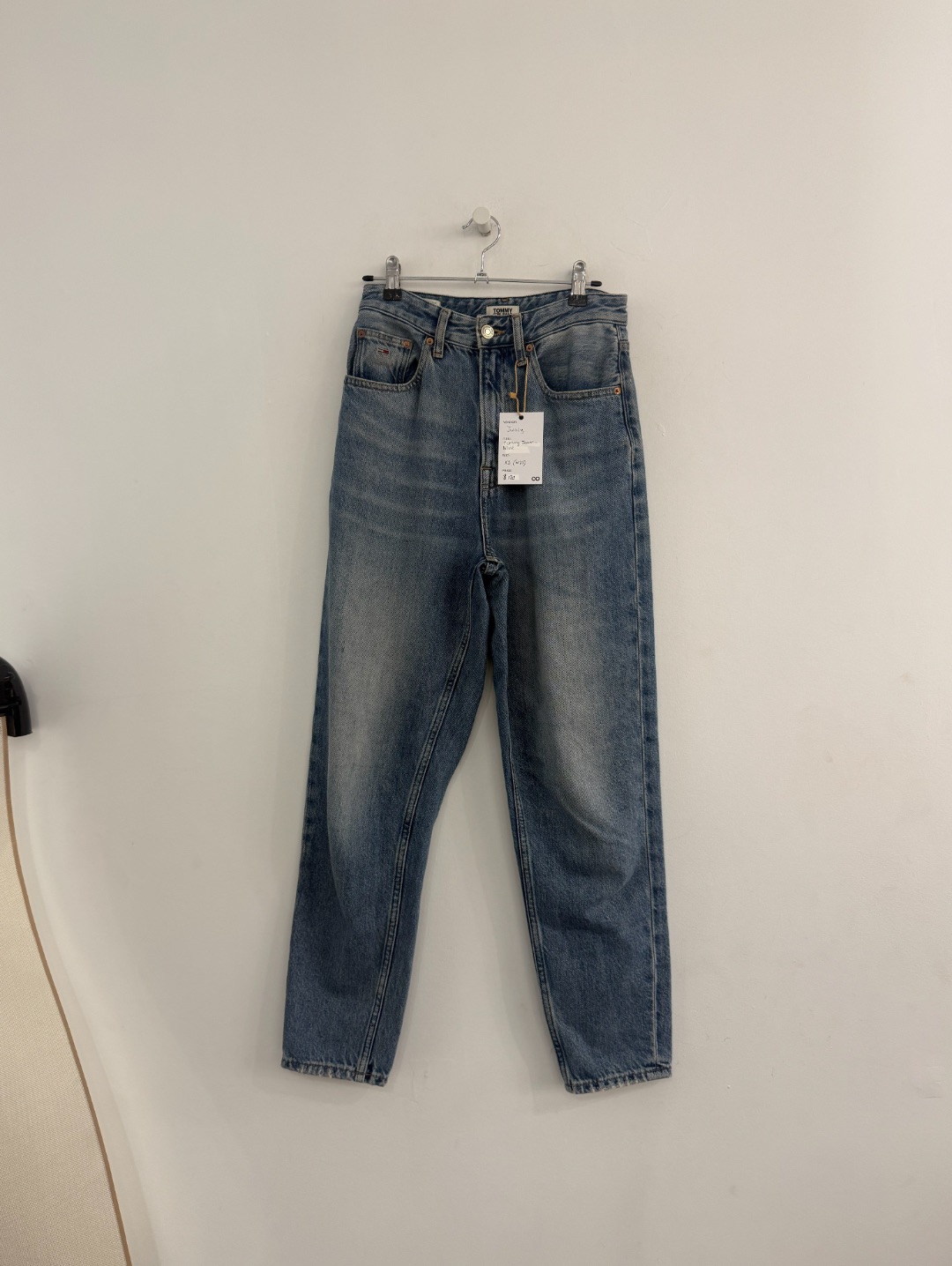 b645cb51-9a98-4c98-9426-26f1eedf6009