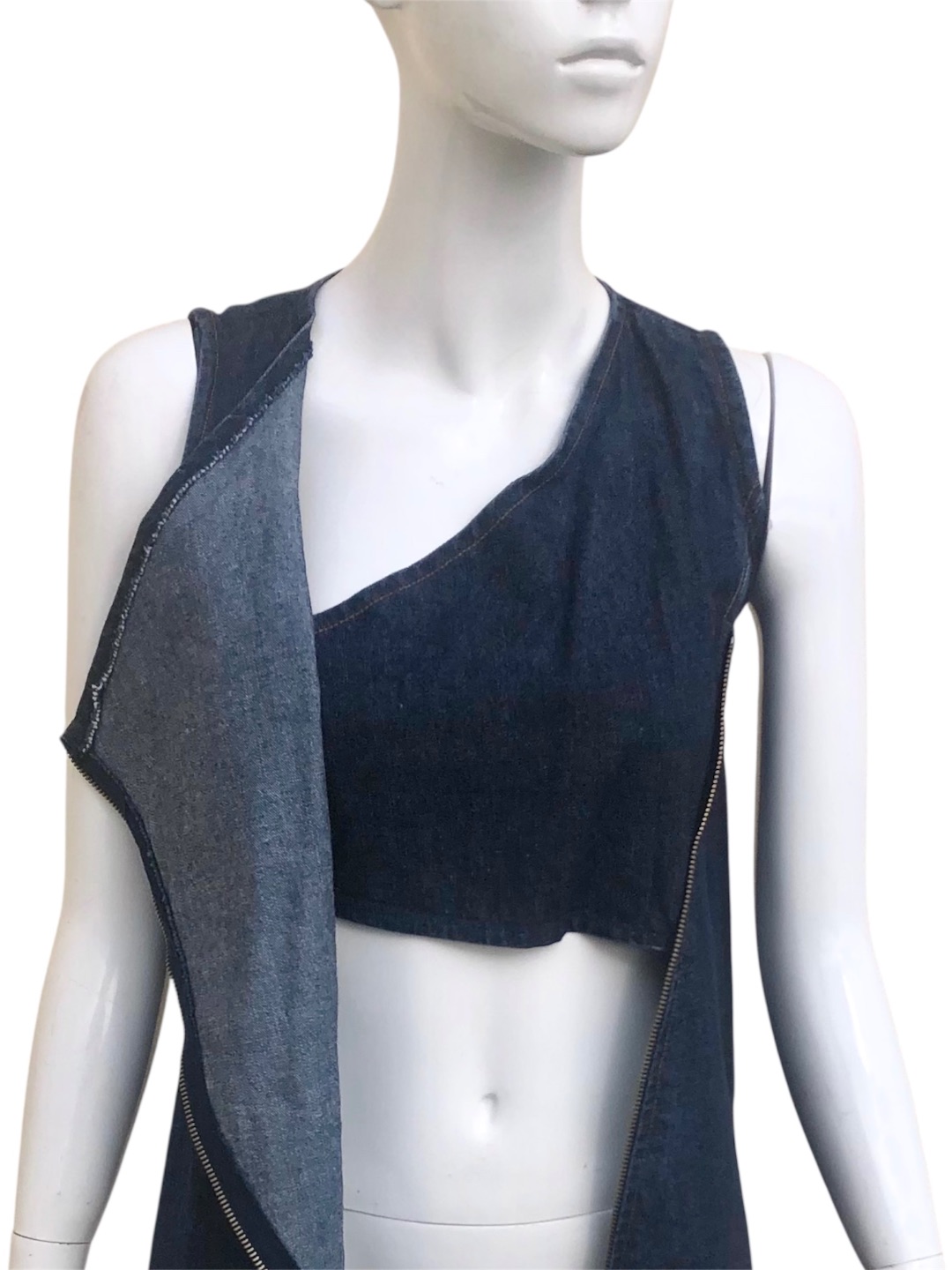 Thumbnail c2f77091-480d-4963-9bed-fef6e7172f28