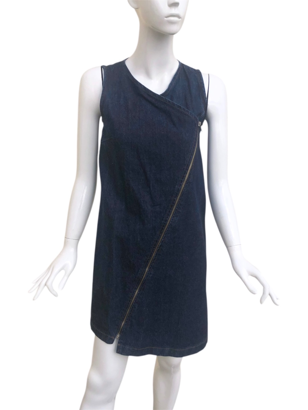 Thumbnail dfc8fcb7-bfd3-4cf9-877f-56b04e6f3409