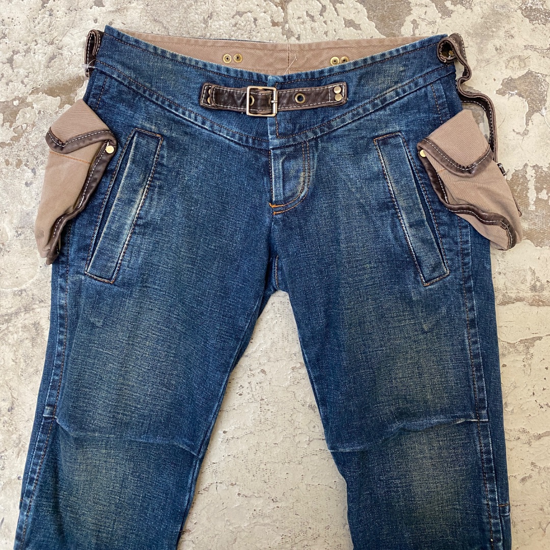 Thumbnail f99dbaca-9c95-4e4f-b764-81c6240292aa