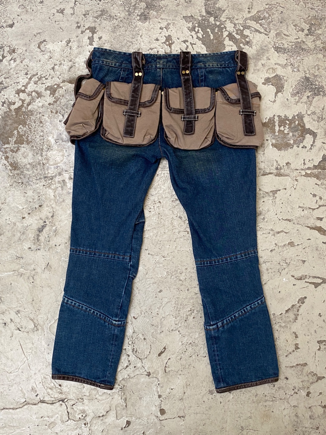 Thumbnail e7c0af15-2412-49e8-85f7-603057877896