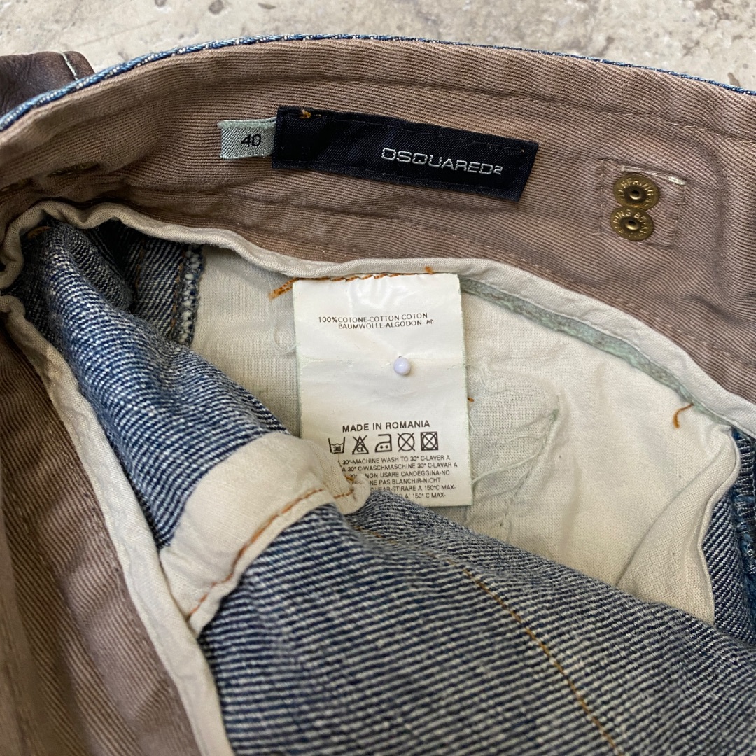 Thumbnail 9f2f516e-81c5-42e7-bf89-4b7d383e485e