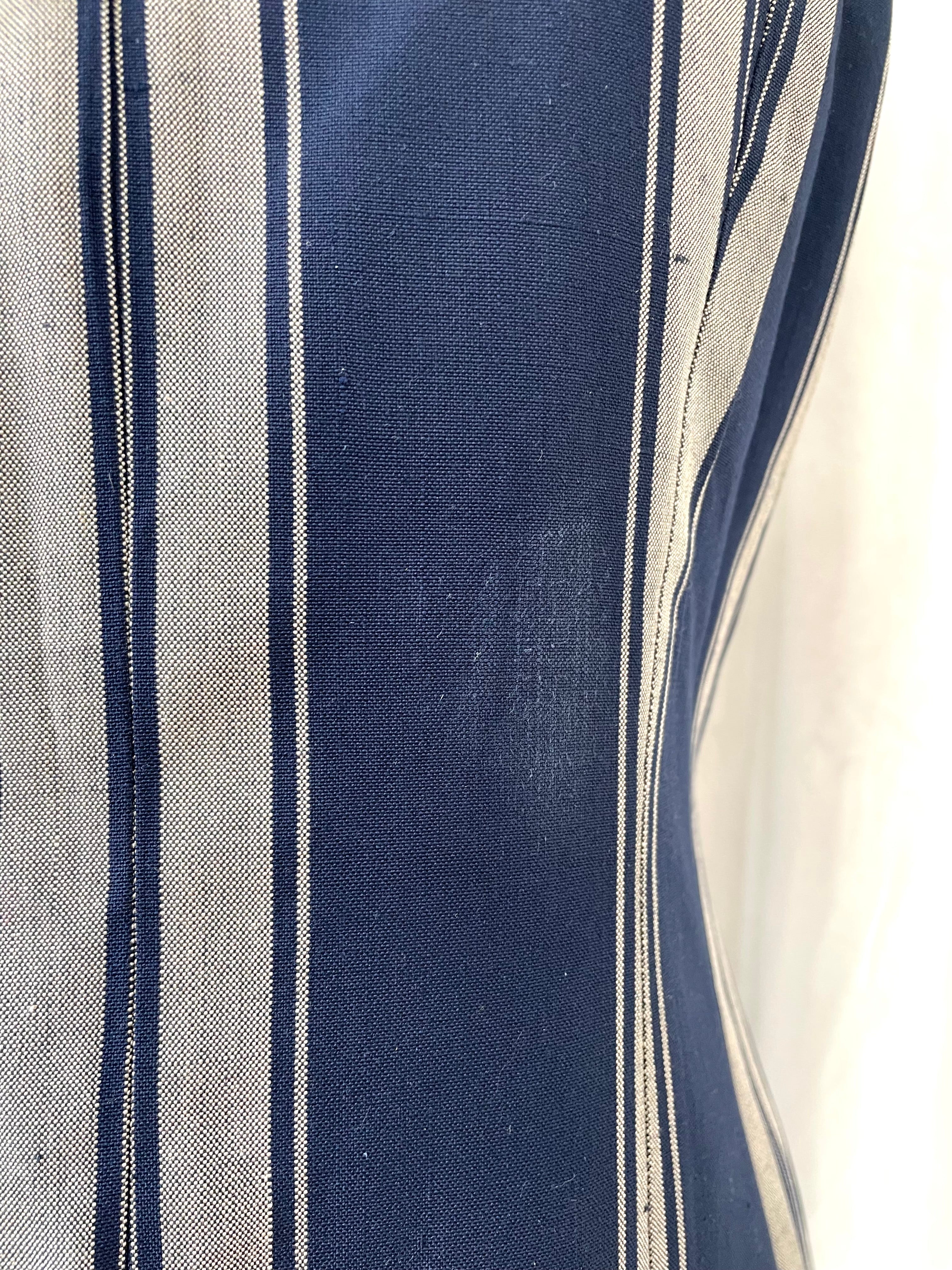 Thumbnail 36b28d7c-47e8-48c4-9a93-b19bc7c4b290