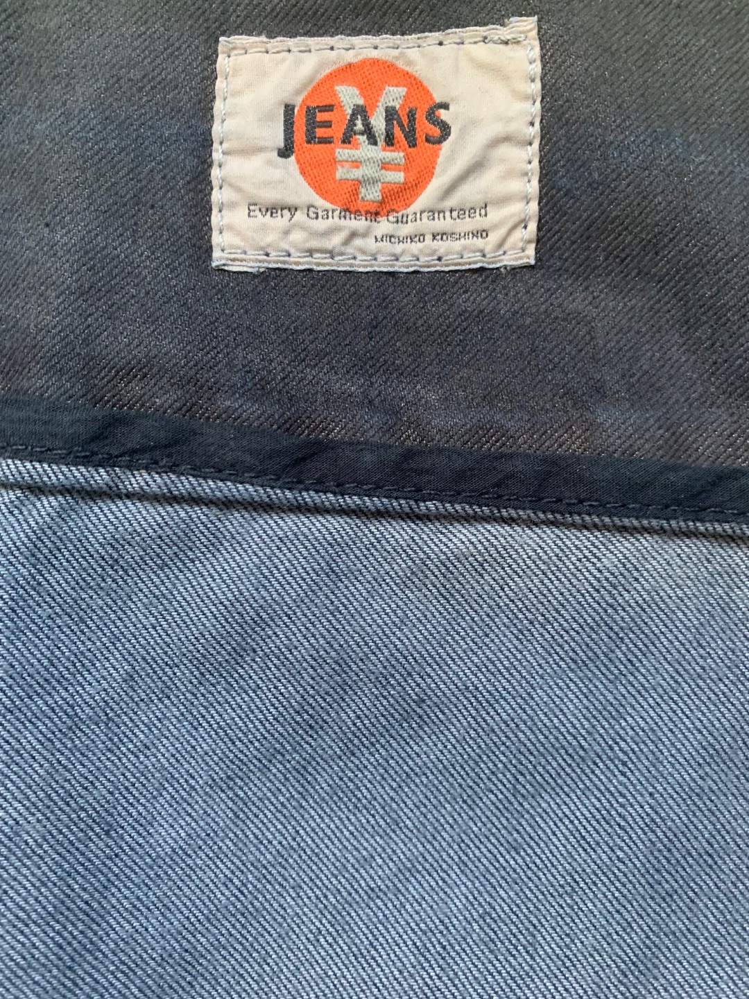 Thumbnail f98b0df5-a5d1-4ba5-b256-8c9edb642f41