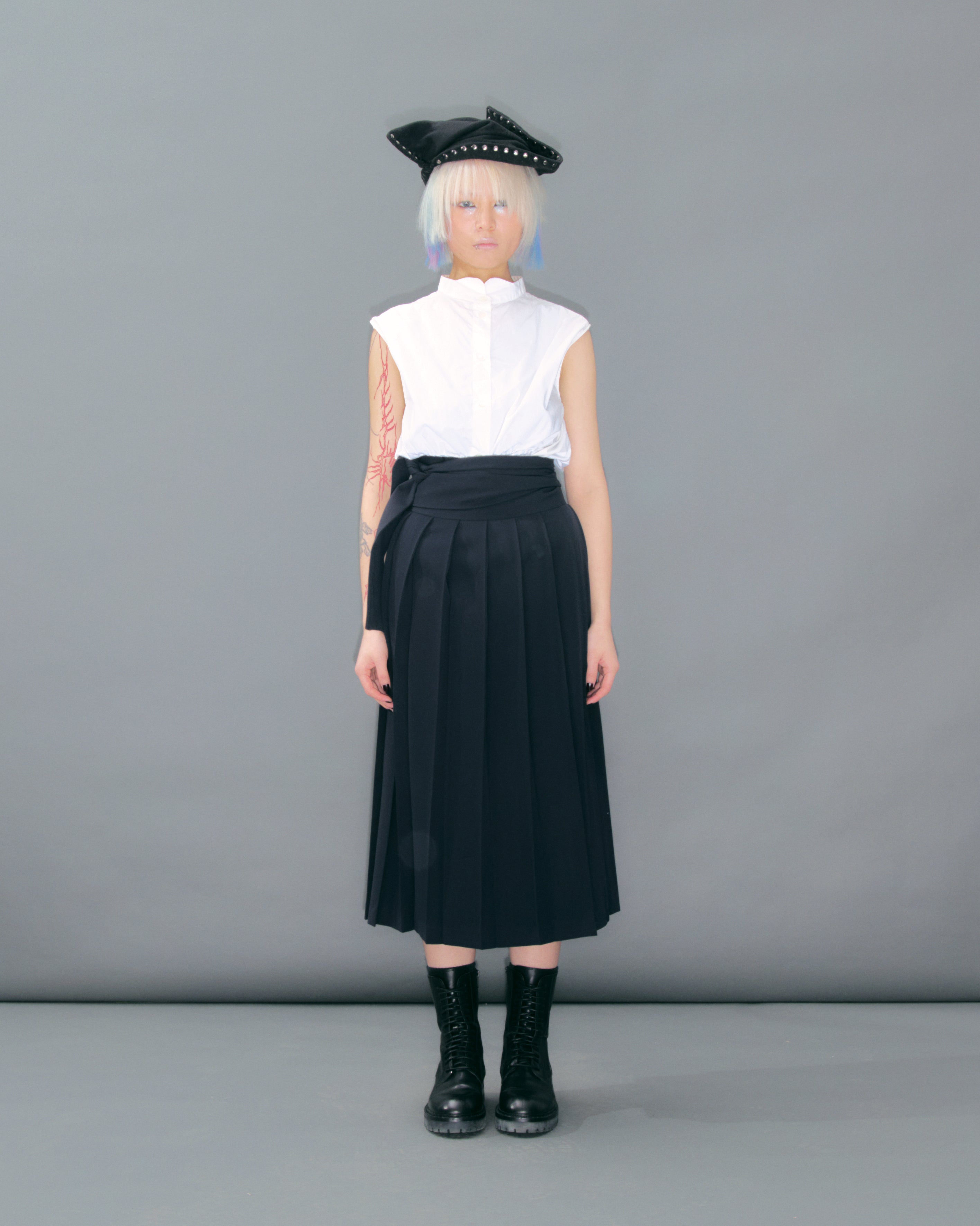 Navy wool Pleated Wrap Skirt by YOHJI YAMAMOTO in size ONE SIZE from SKIRTS category