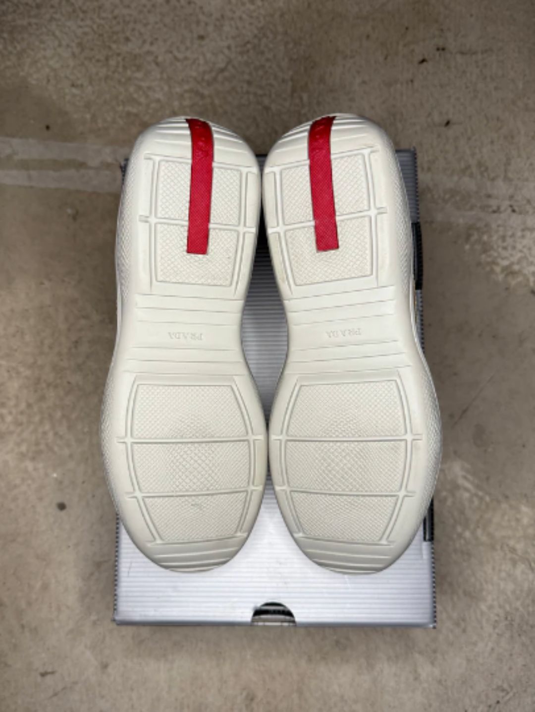 Thumbnail f1e8385c-6b28-40fe-a2a5-b6cc28c70cd3