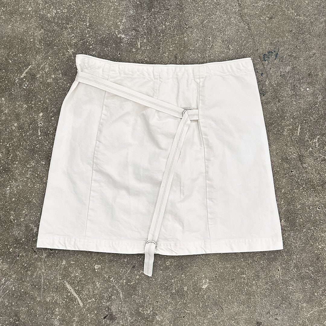 Thumbnail 1c80b742-a021-4d7c-8258-ac6bf75289fa