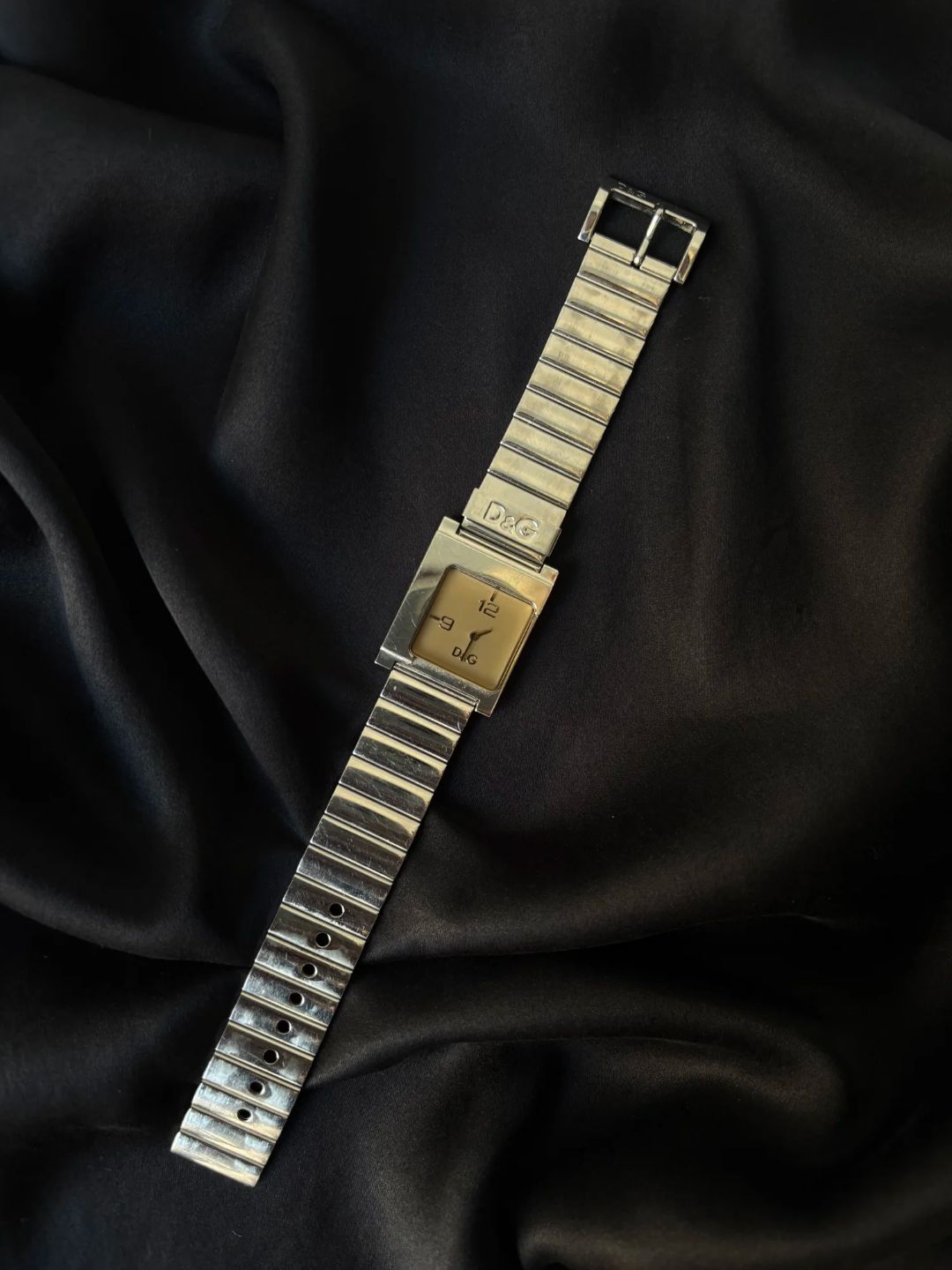 Vintage Dolce & Gabbana Flex Watch by DOLCE & GABBANA in size N/A from ACCESSORIES category