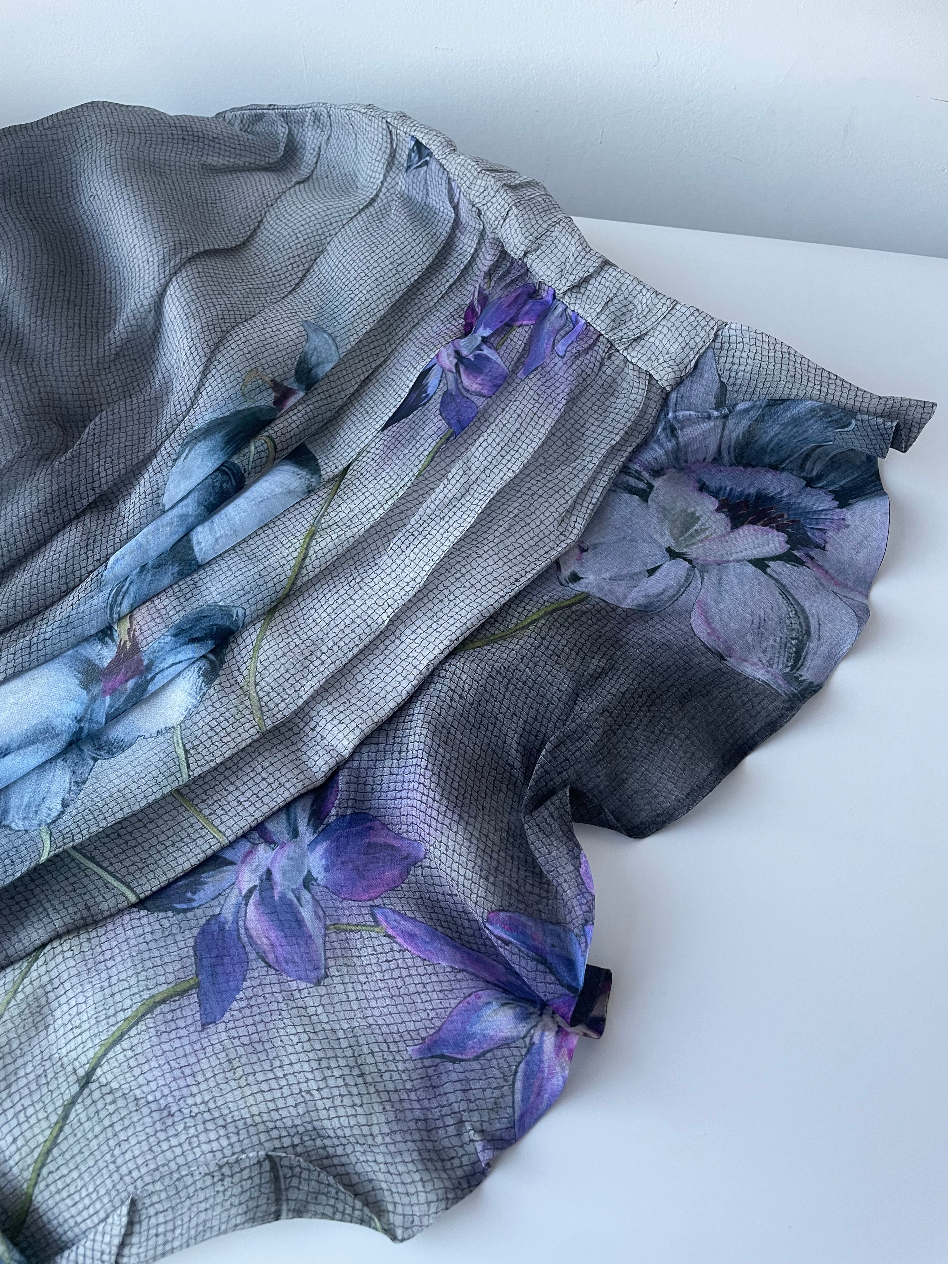 Thumbnail 2c4586ff-2f48-48cd-8dfe-2e7a0bfbc788