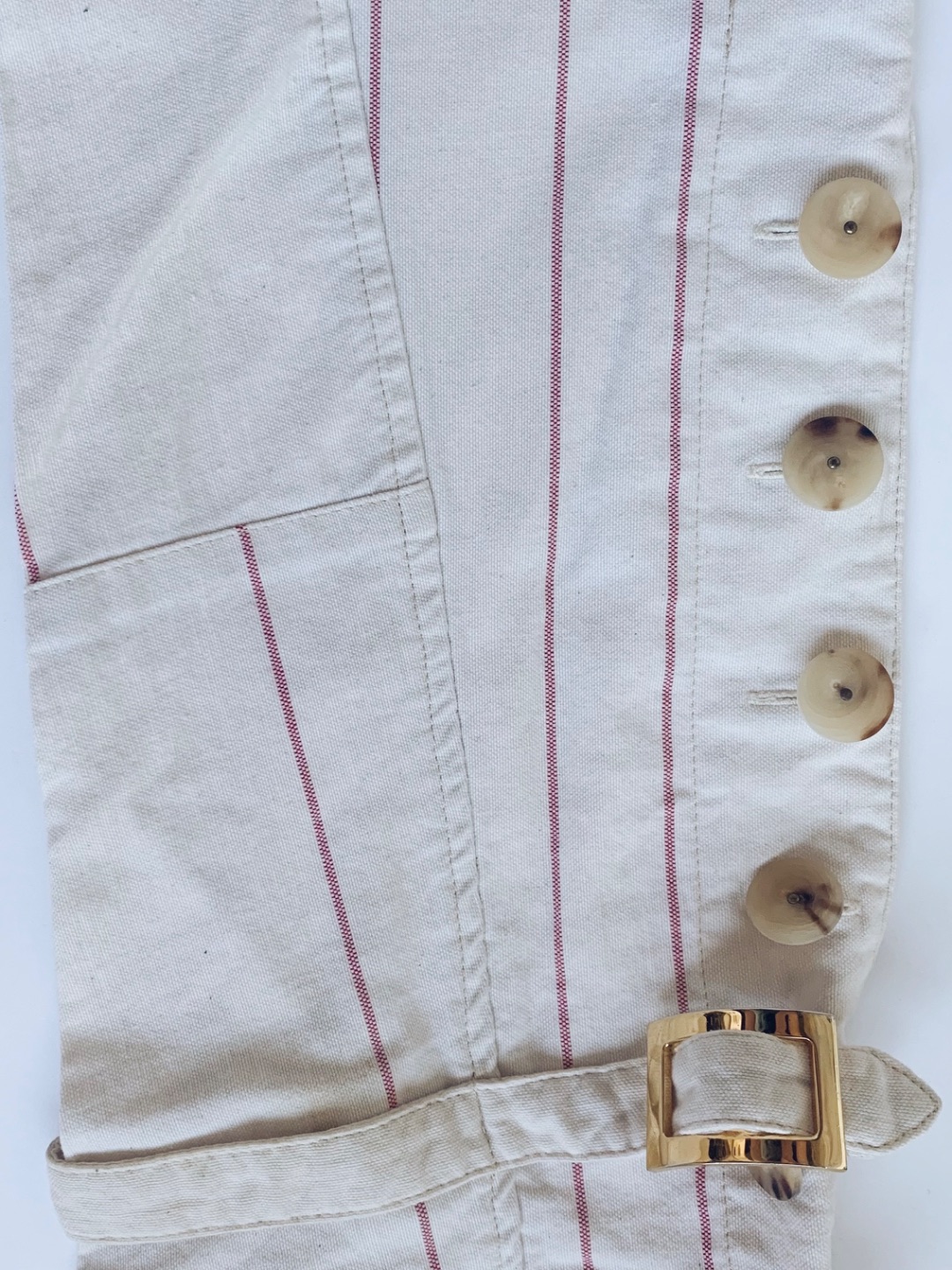 Thumbnail e72dca3e-f0ce-4b46-94c0-7d64f4b183bd