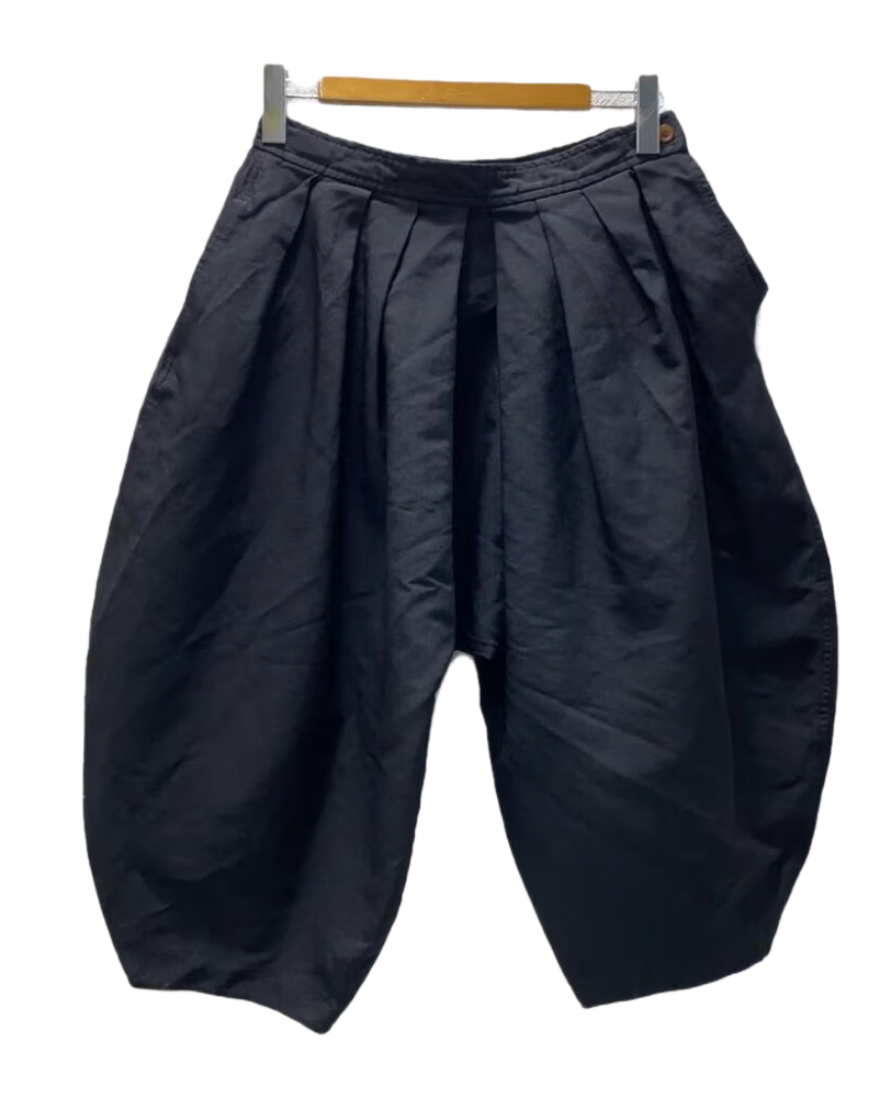 Comme de Garcons Balloon Pleated Trousers AD2018 by COMME DES GARÇONS in size S from TROUSERS category