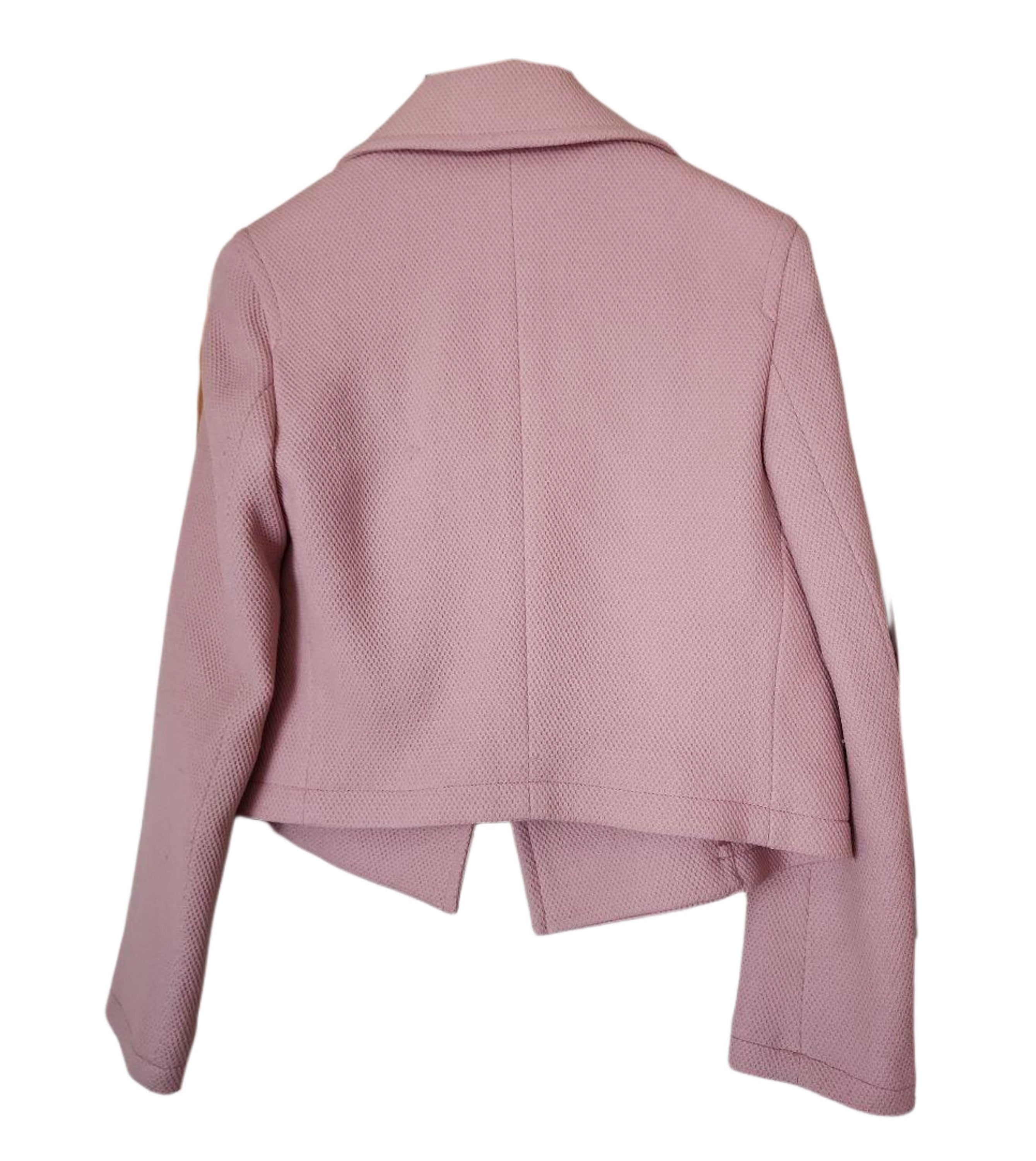 Thumbnail b8e087d5-916f-4331-b105-65d0b27fee5a