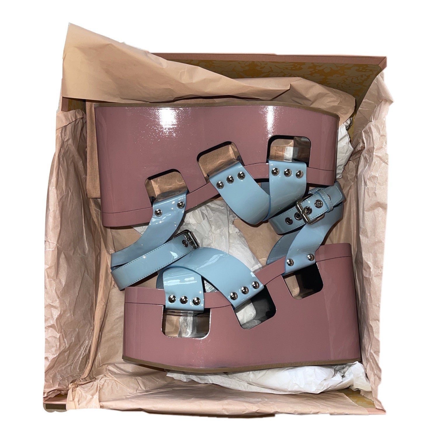 Thumbnail 9c16df66-22ba-4370-adbc-97c035db80b9