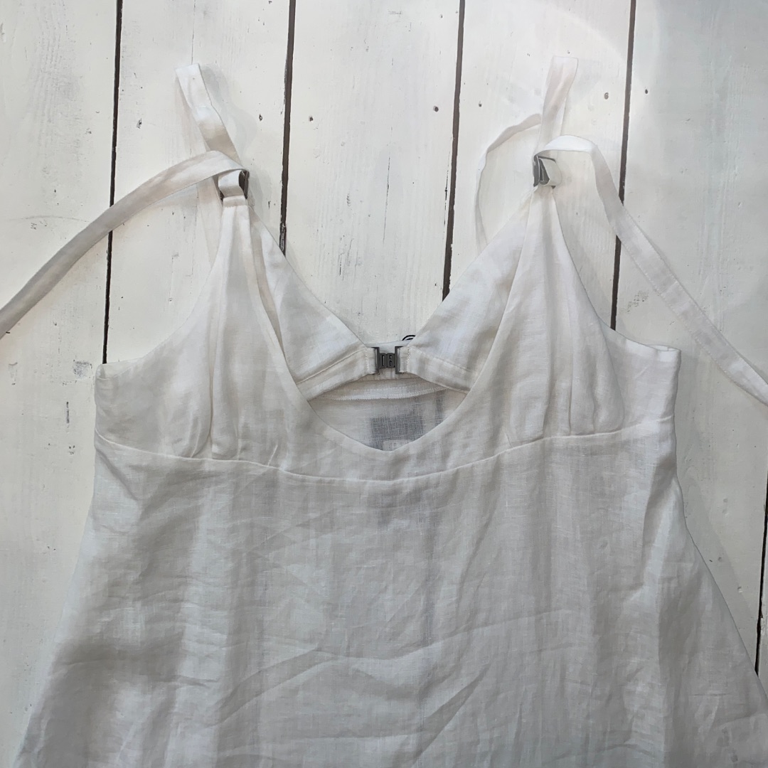 Thumbnail 14121674-60cb-4c8b-878c-9135790b04b0