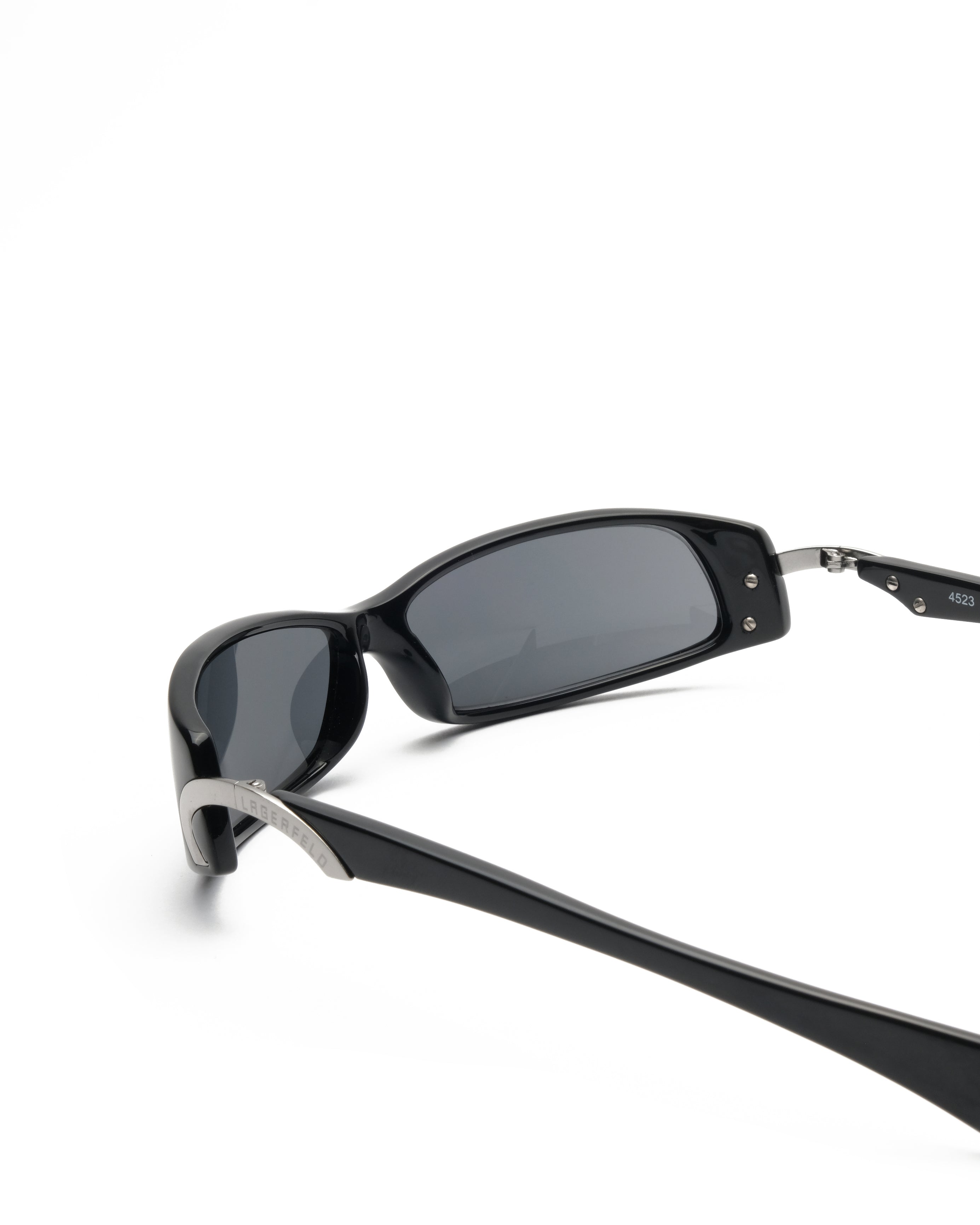 Thumbnail 36921e1d-7190-4015-b20e-0b4fb874f856