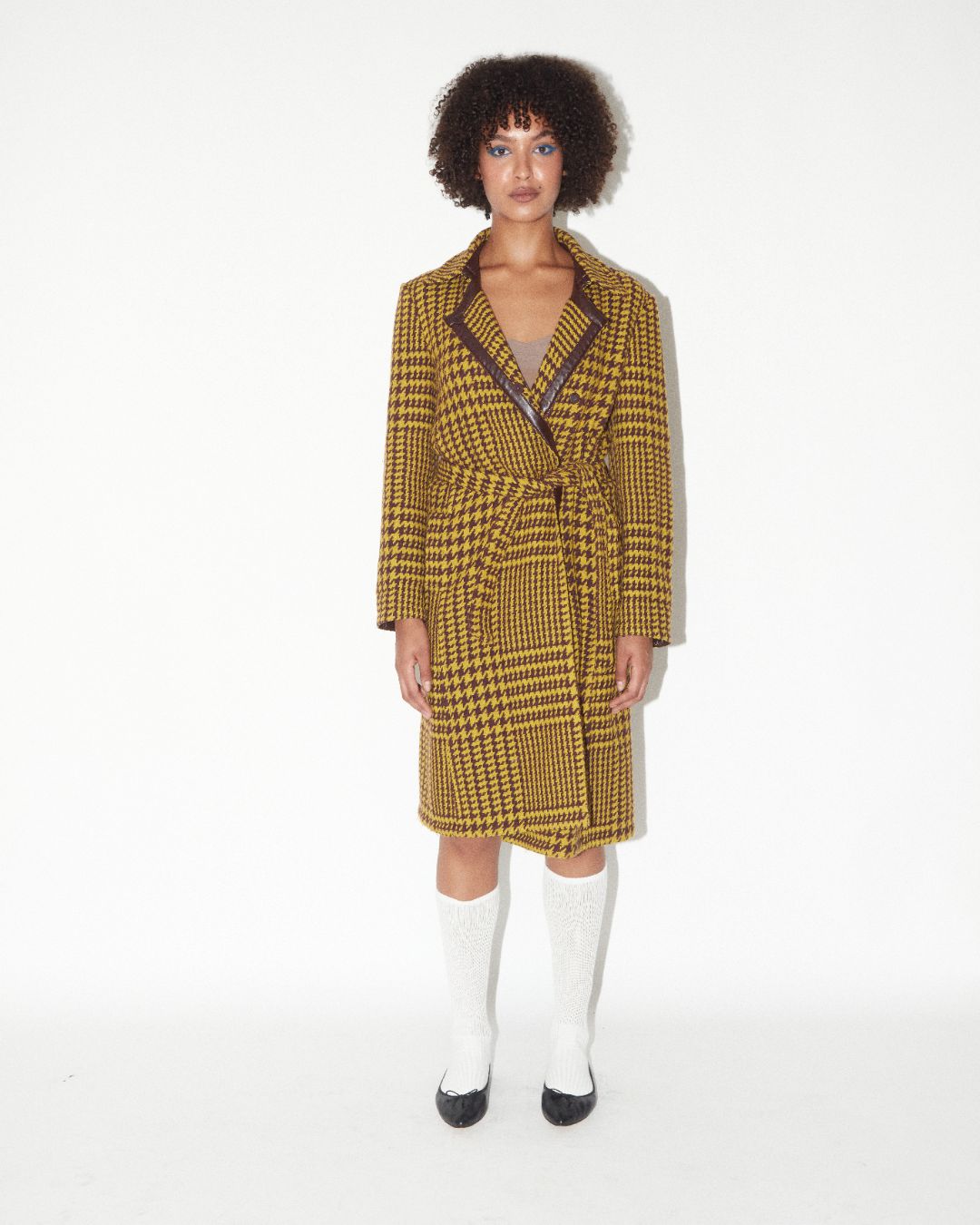 Thumbnail 41955255-dd74-4502-b17a-696404320be3