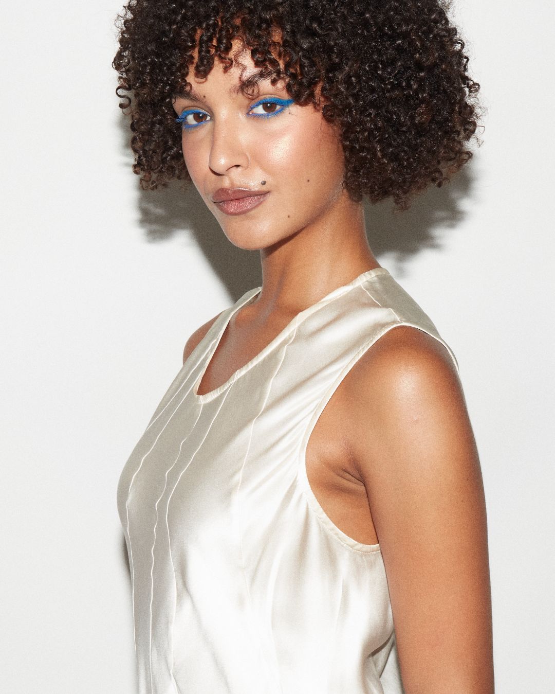 Thumbnail 7f5c05d9-e7ab-4686-8e93-7ff25f8e9d3b