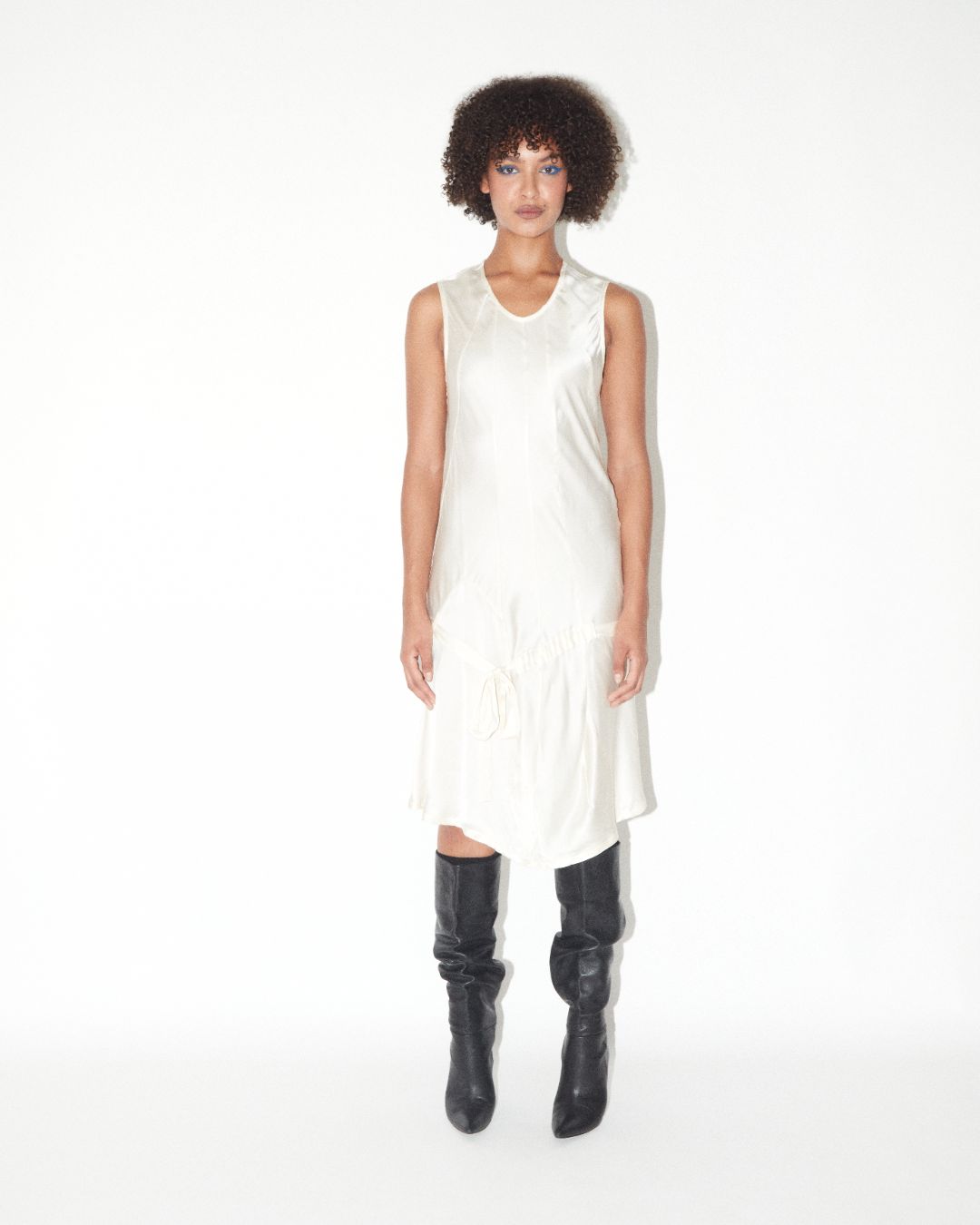 Thumbnail 34132b30-08dd-47d0-bcc1-52487bb909c2