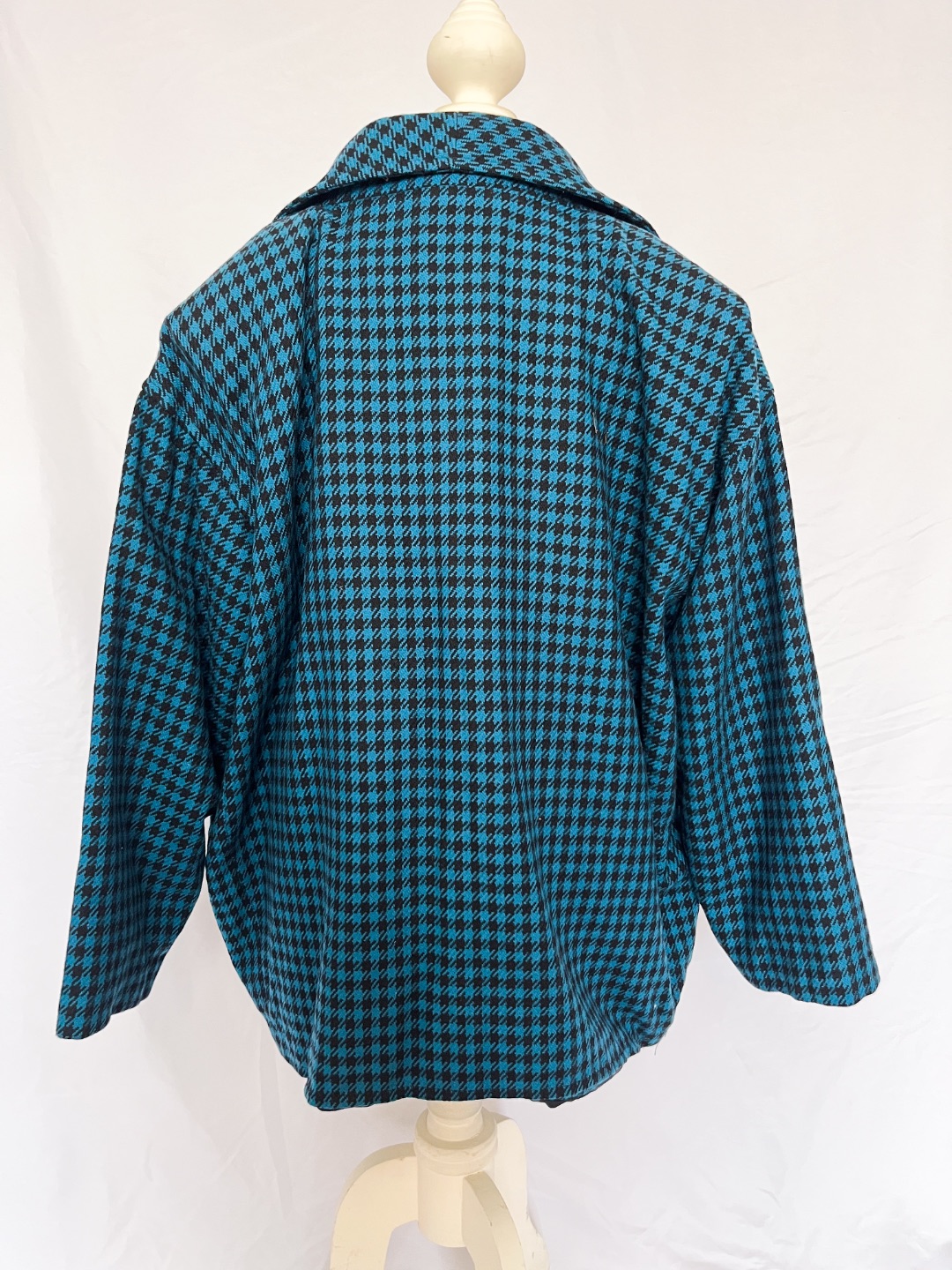 Thumbnail 2403a0e7-2be1-4c39-8320-6b54d28e1be1