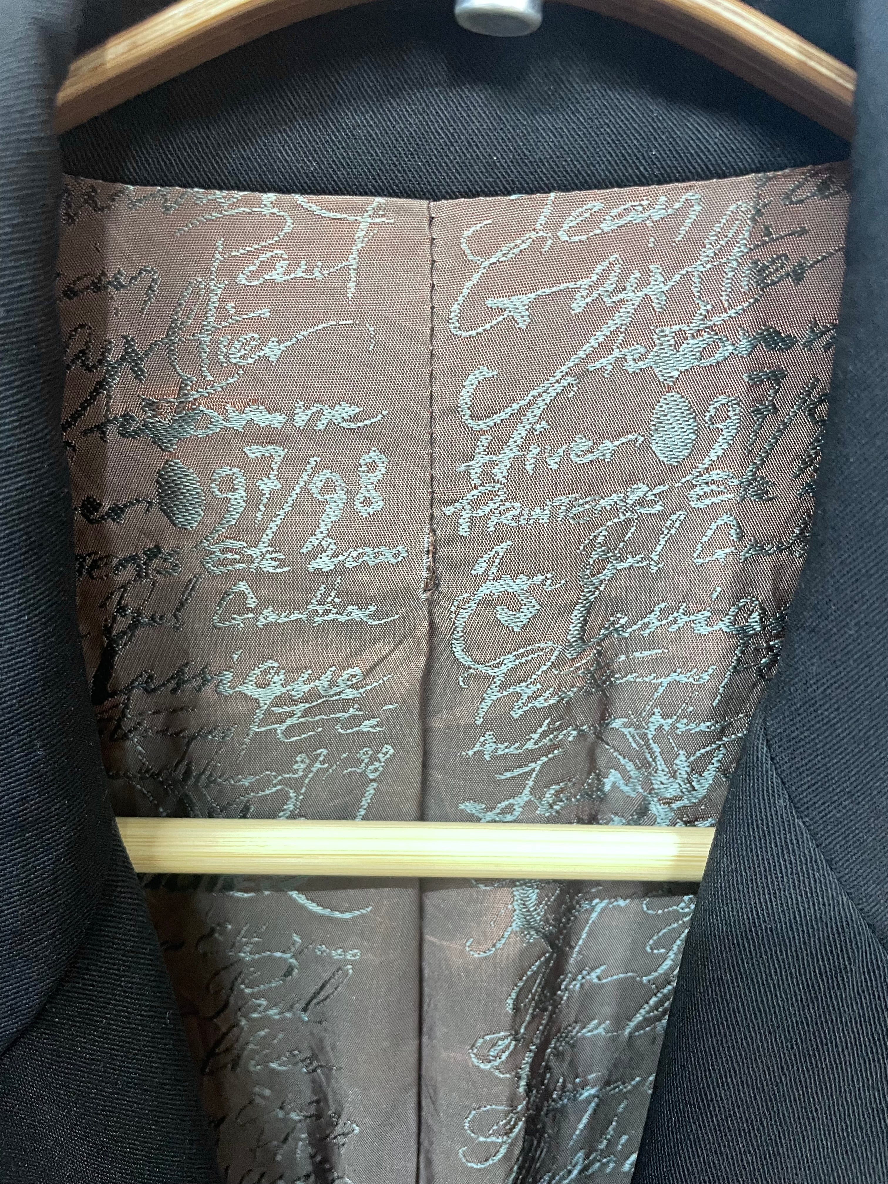 Thumbnail 2ea62b78-a4a5-4b99-8ac8-e1deb4c3d11b