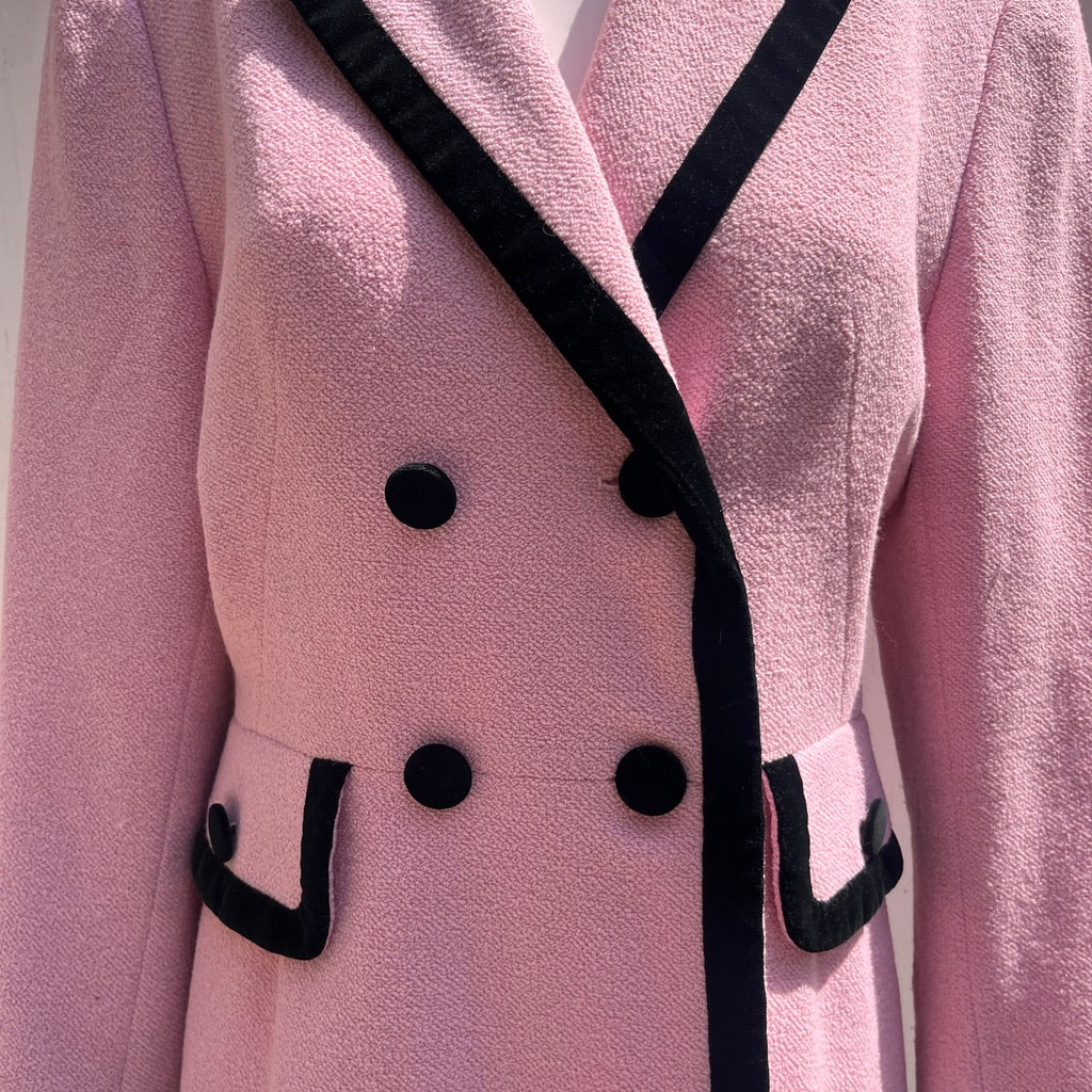 Thumbnail 72711296-a0a3-444a-9ff4-593c5393e9d4