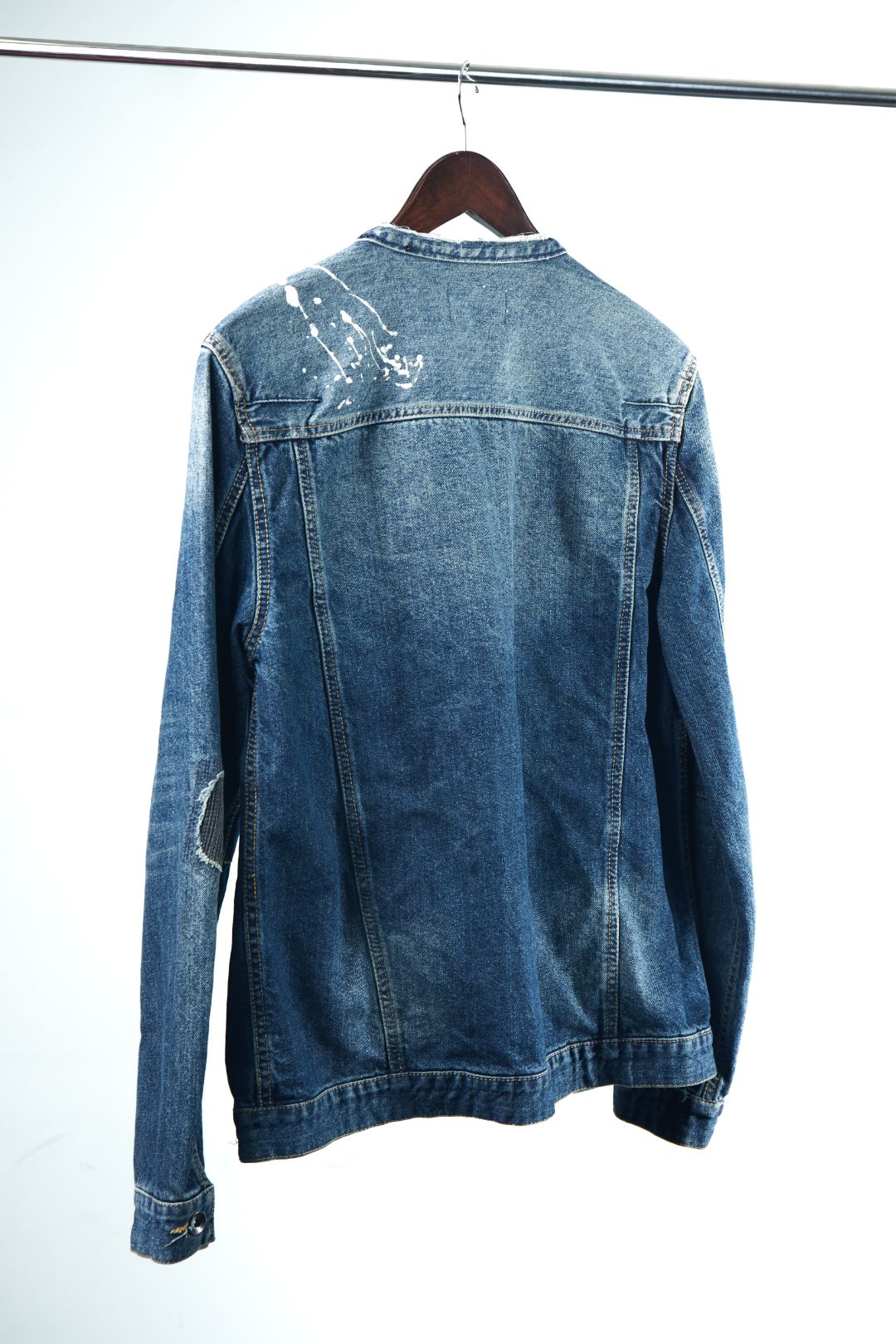 Thumbnail dd1a22aa-c2a6-45b8-8c39-8ed1556ebda3