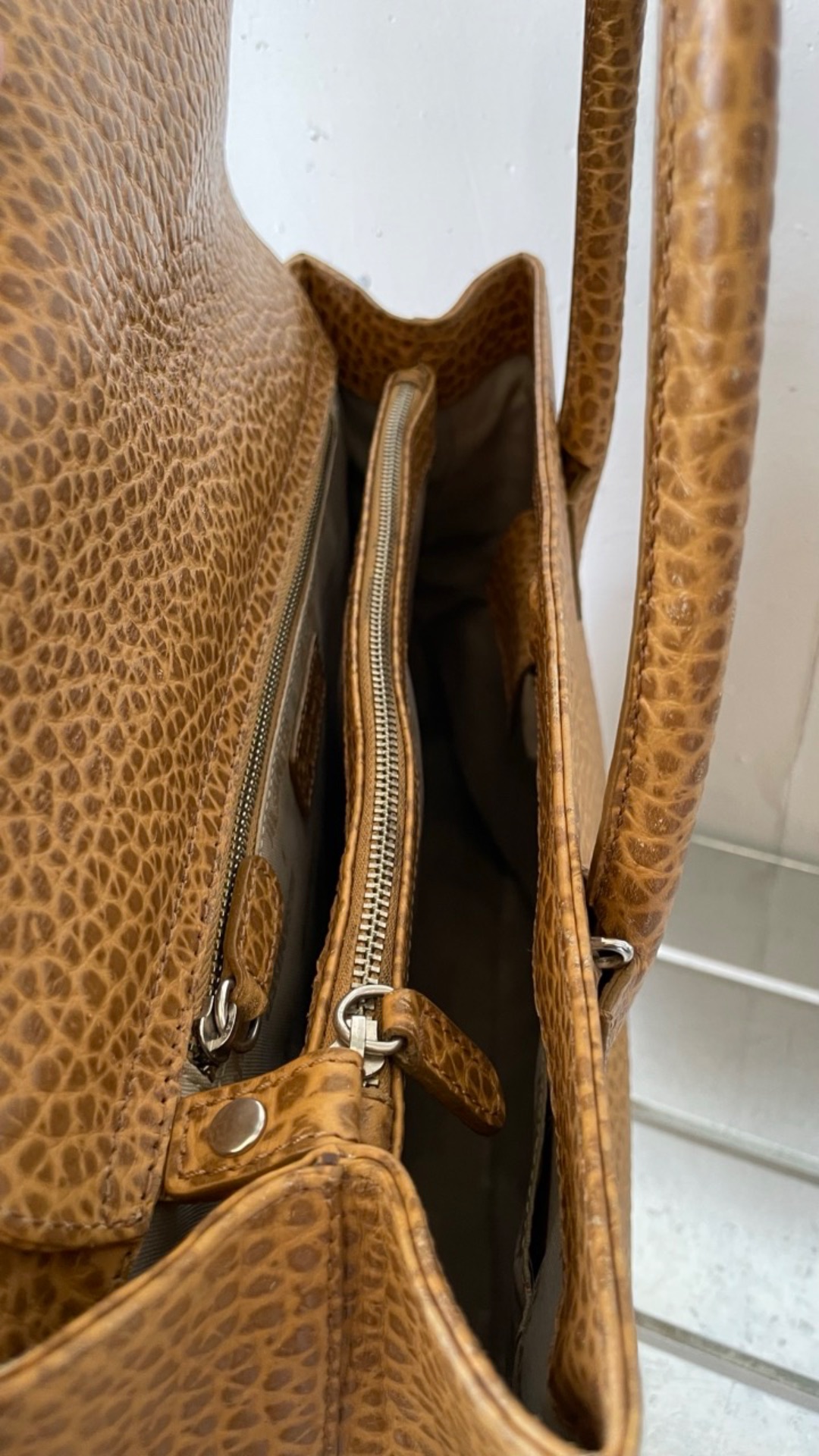 Thumbnail e7f71476-8ba9-4fd8-a55a-deb2cc3cf0a4