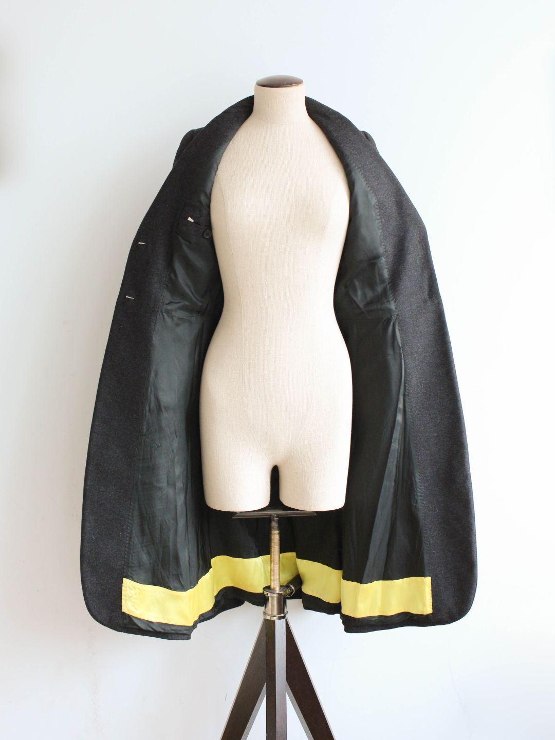 Thumbnail 63337f07-36f2-4639-bc55-8d7c749276a1