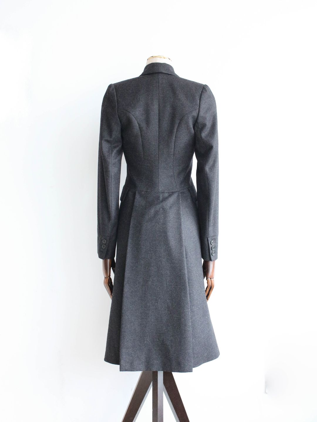 Thumbnail 3ffff7b6-c517-4780-b51e-950a0739c18e