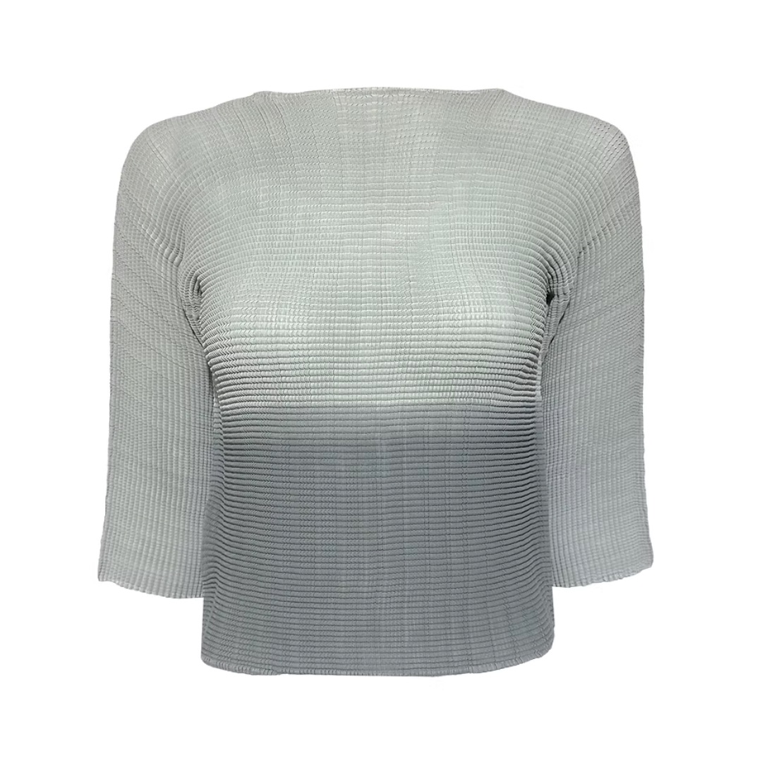 EMPORIO ARMANI F/W 1999 two tone grey top by N/A in size M from TOPS category