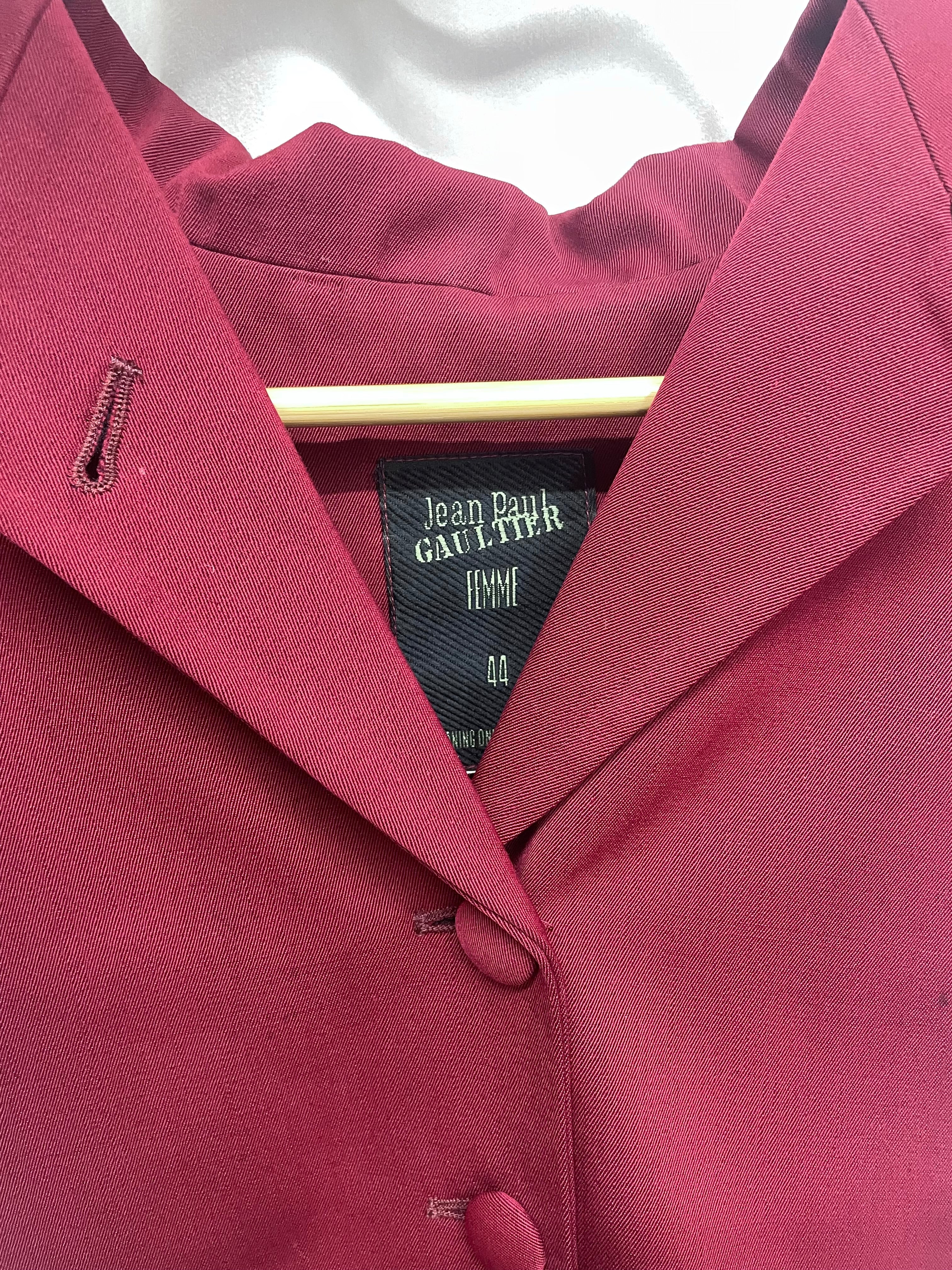 Thumbnail 44d2e382-b5d7-4b3e-8a24-ae7065b4dbea