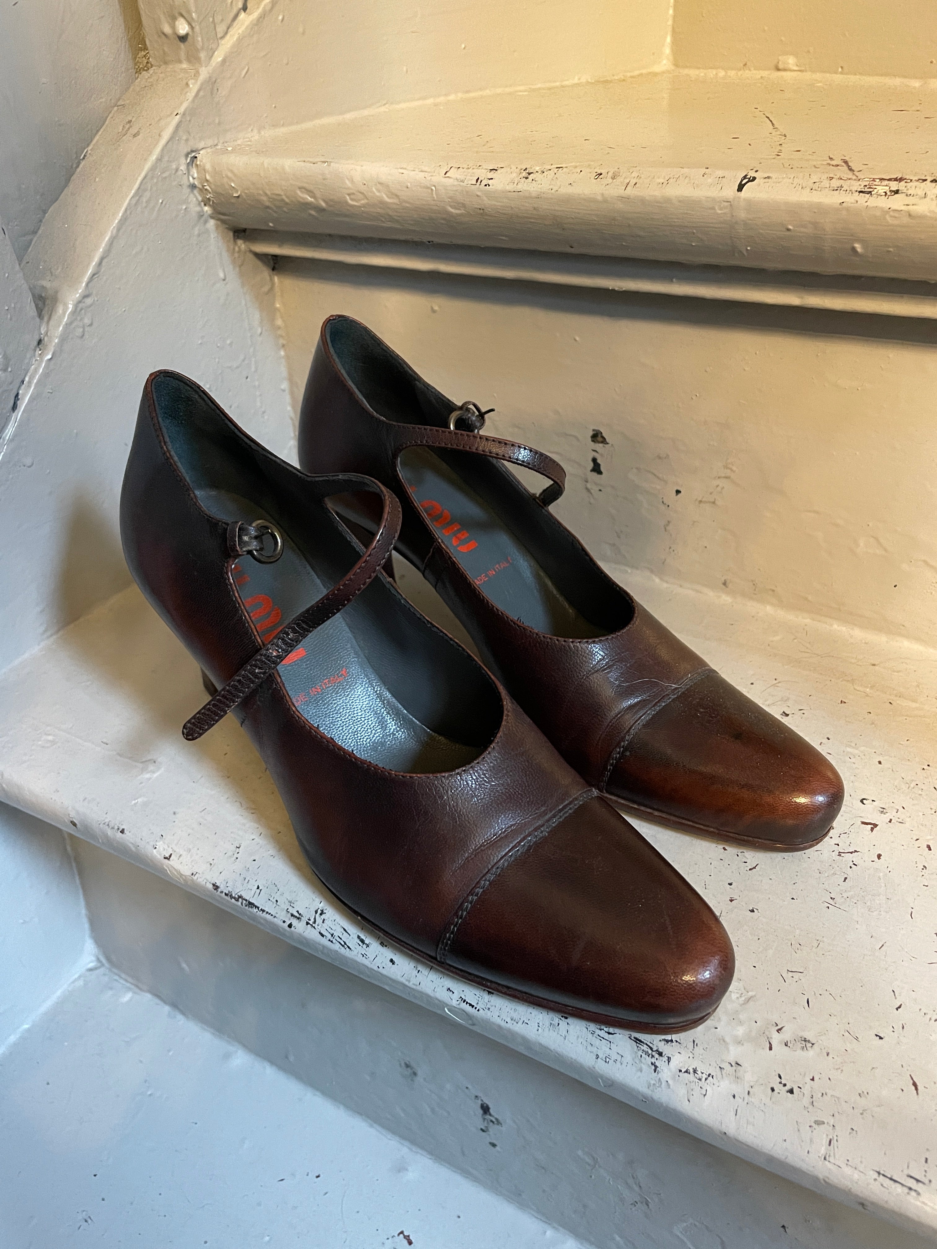 Thumbnail ffebf40a-9695-49a9-8ab5-50259f675973