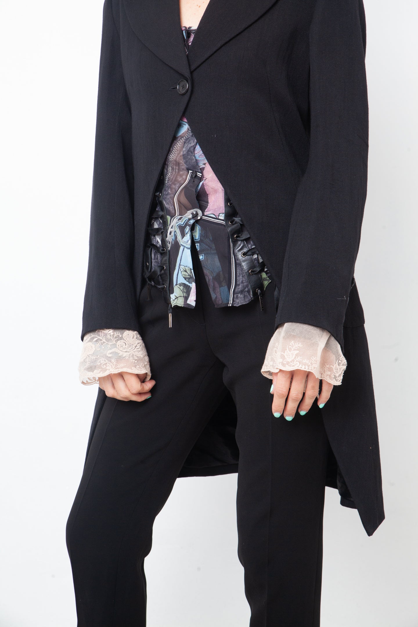 Thumbnail 5f27fc92-ffee-4972-9603-9176ebcb9b4e