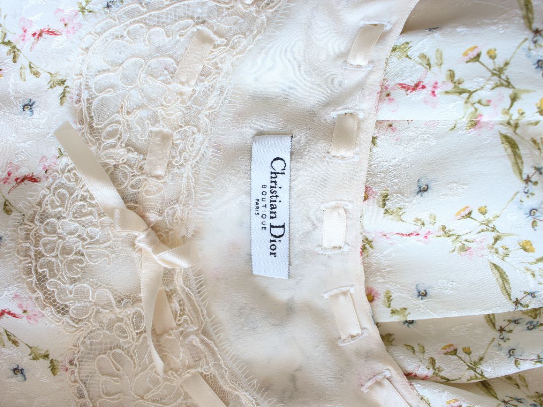 Thumbnail 2c2a21a7-7dd8-4936-814a-c230b4f97ef9