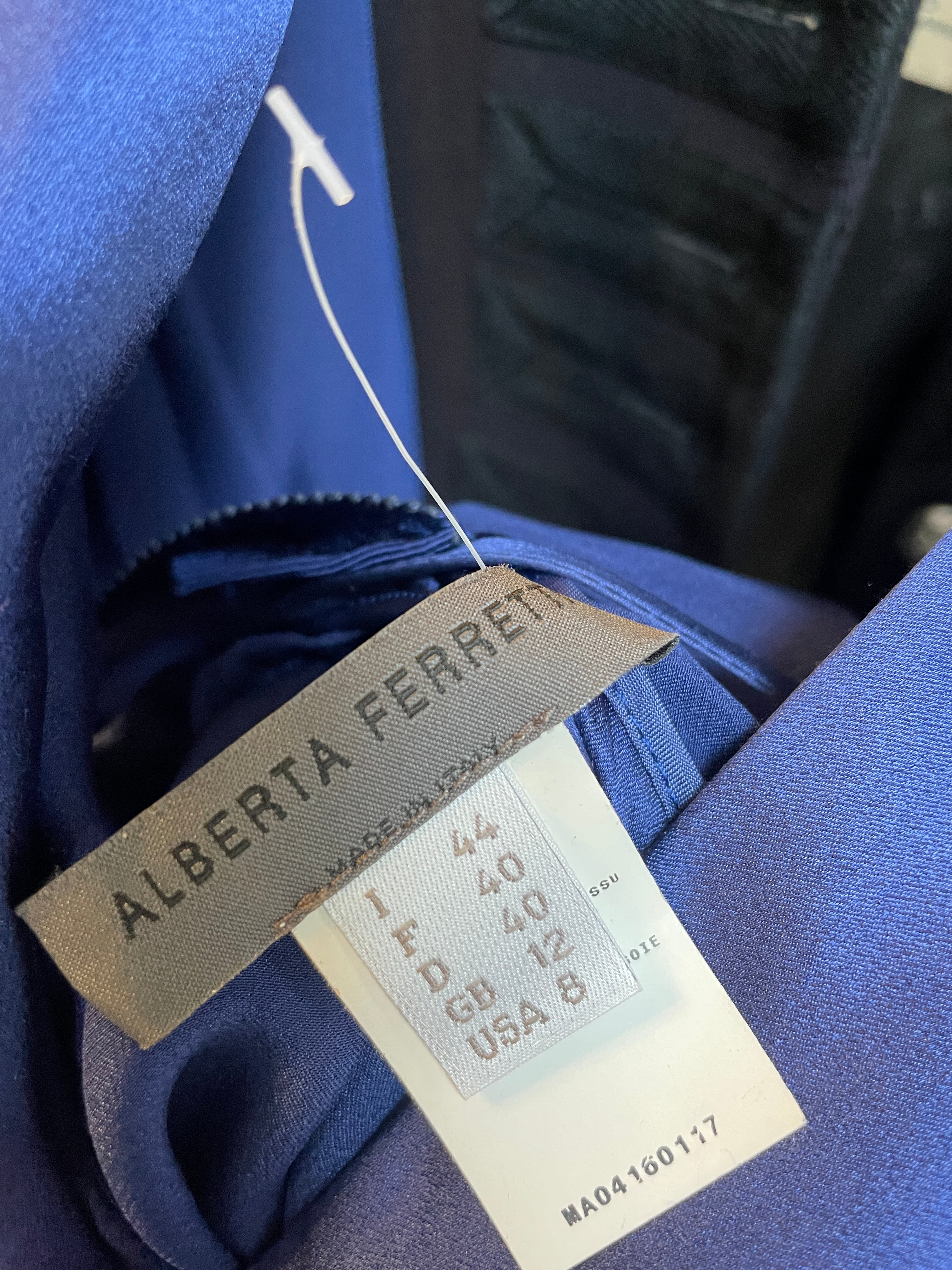 Thumbnail 18f7797e-3a93-419e-acf9-588fdec8687a