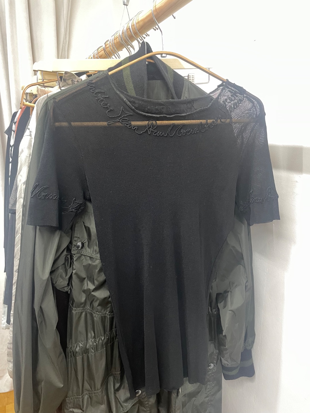 ea5a98f7-271f-40e1-9b2a-cb630894db76