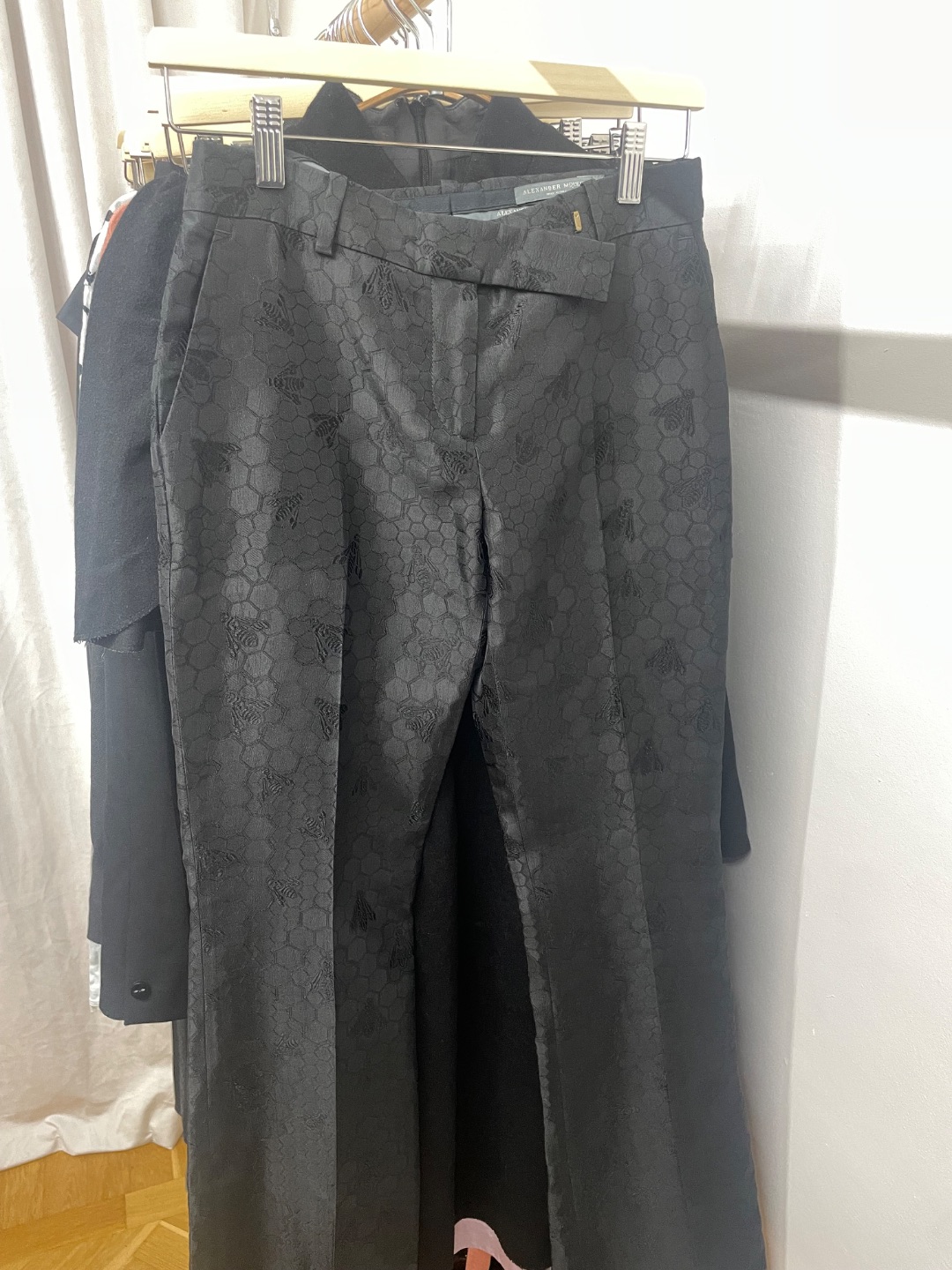 f9cd1927-148b-4bbd-ade8-956d5025ee78