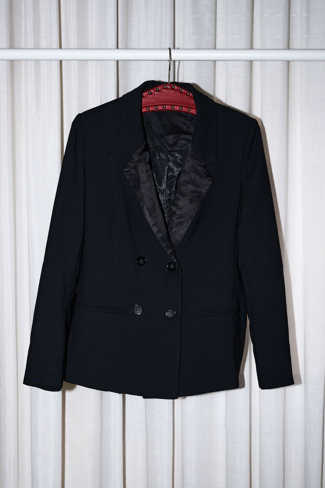 8eec88da-9a52-4de5-ad49-a8d7f3301ba8