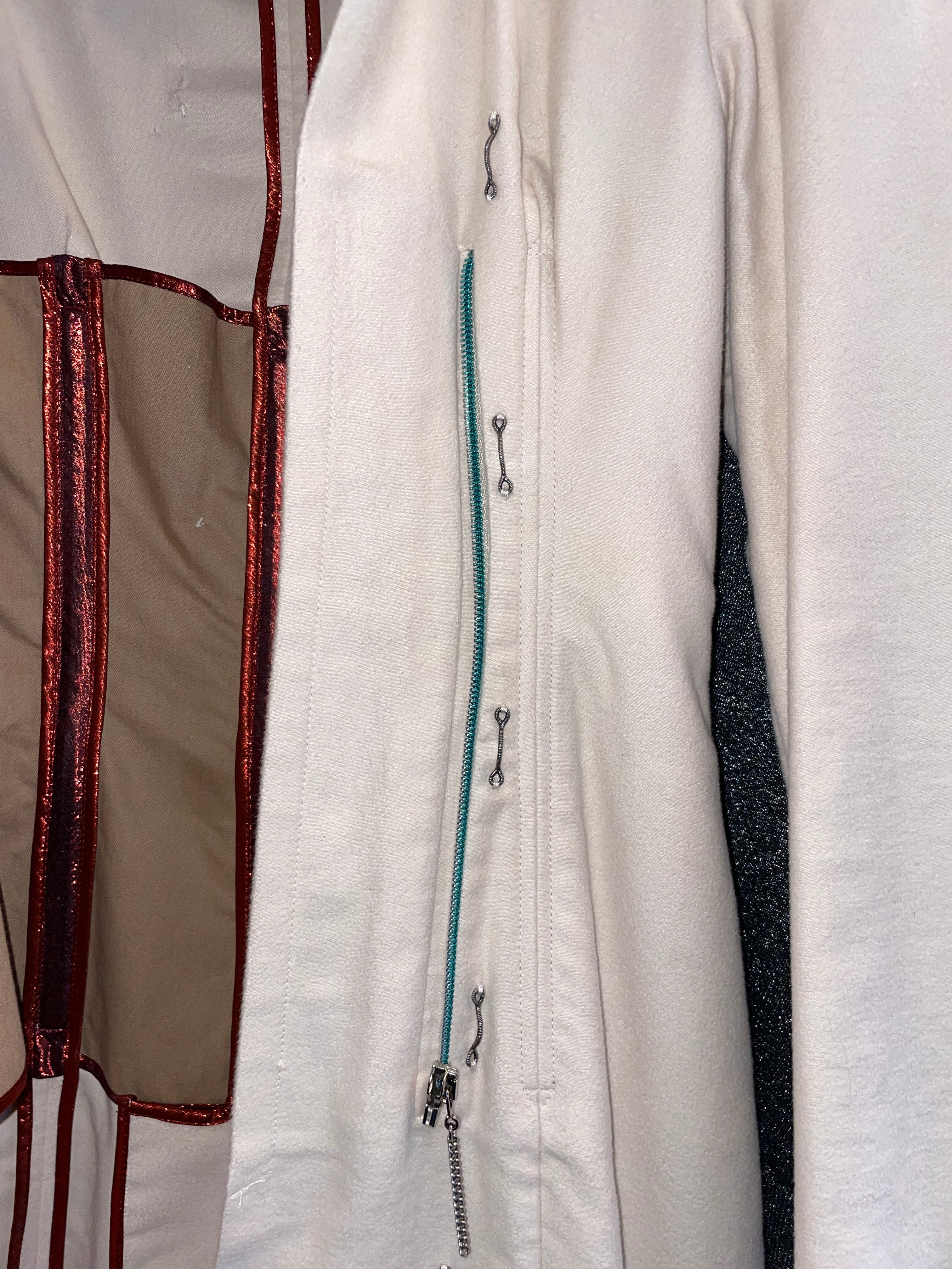 Thumbnail defd9cf6-5bc0-4cb1-adc4-781ea2a207fc