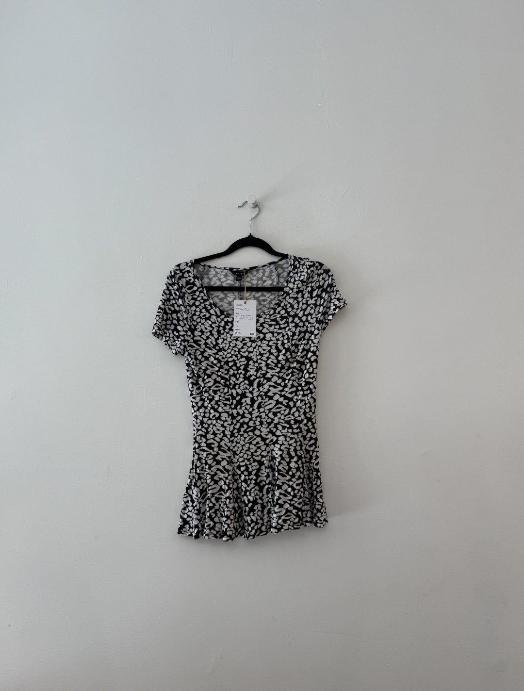 ef6e25e6-775c-4d29-b2b3-daa21e7ac3e4