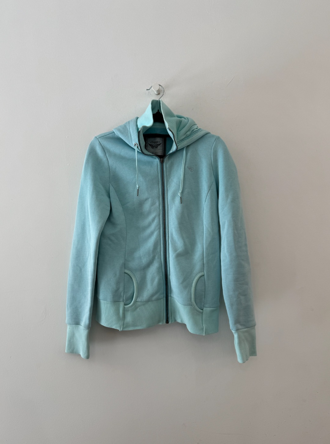 a30954b4-6169-4ecd-91d0-1fcd344989b2